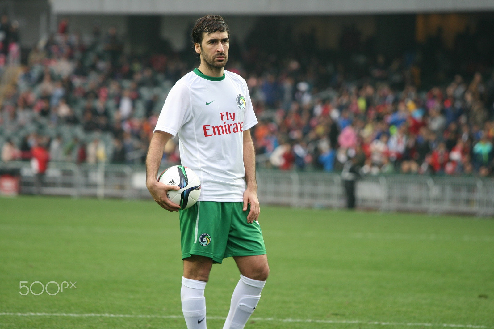 Canon EF 70-200mm F4L IS USM sample photo. Raul of the new york cosmos in hong kong - 2015 photography
