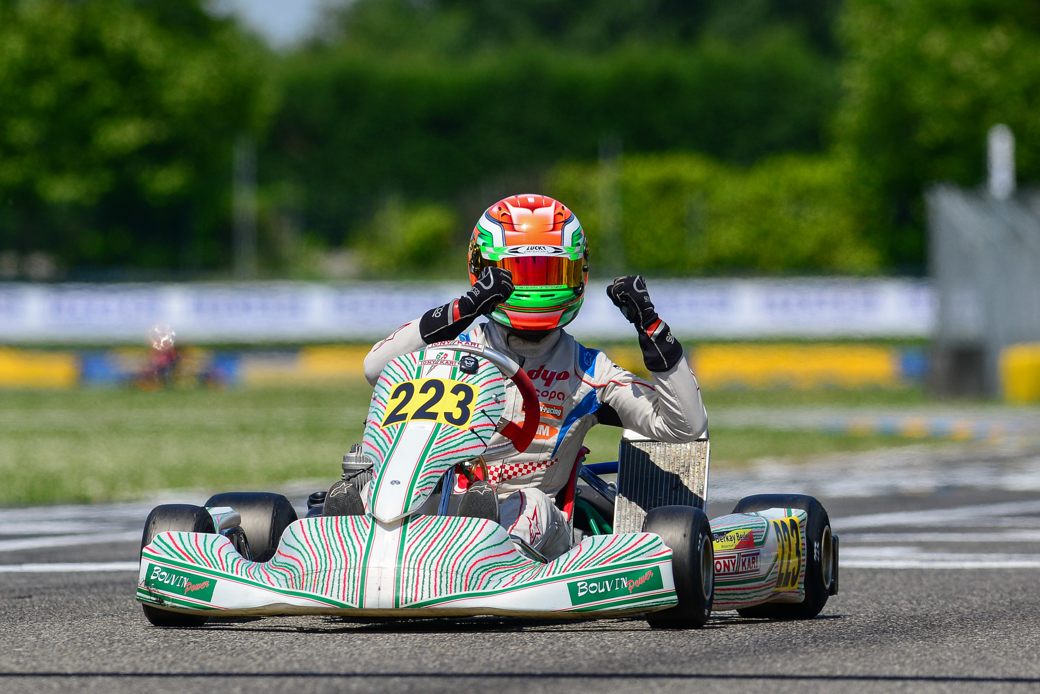 Nikon D610 + Nikon AF-S Nikkor 300mm F2.8G ED-IF VR sample photo. Karting photography