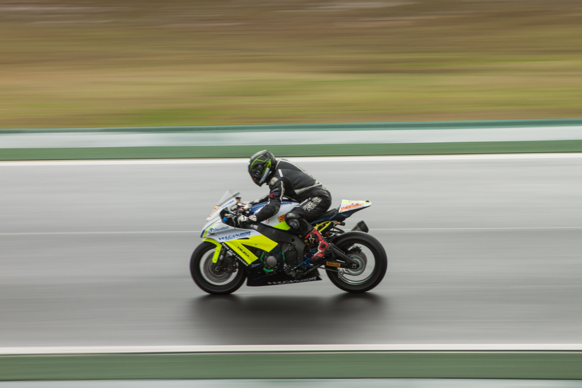 Canon EF 28-135mm F3.5-5.6 IS USM sample photo. Superbike brasil - interlagos photography