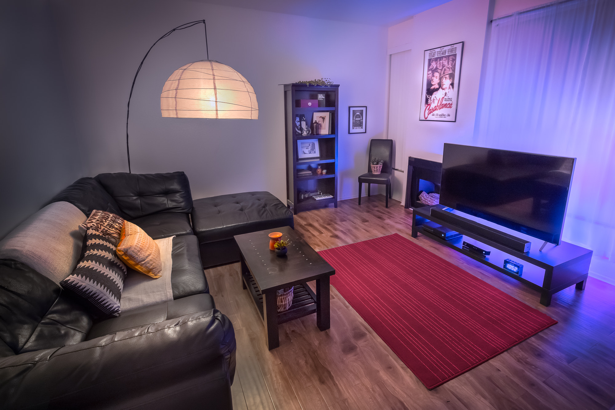 Sony a6300 + Sony DT 50mm F1.8 SAM sample photo. Living room at night photography