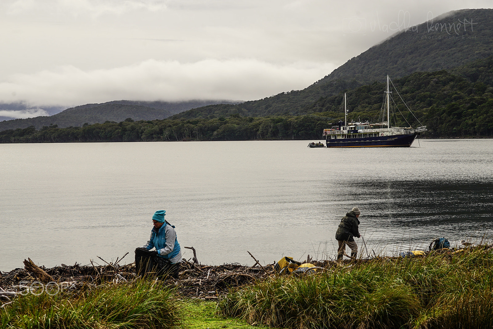 Sony a7S + Sony FE 70-200mm F4 G OSS sample photo. Wilderness discovery expedition, fiordland np photography