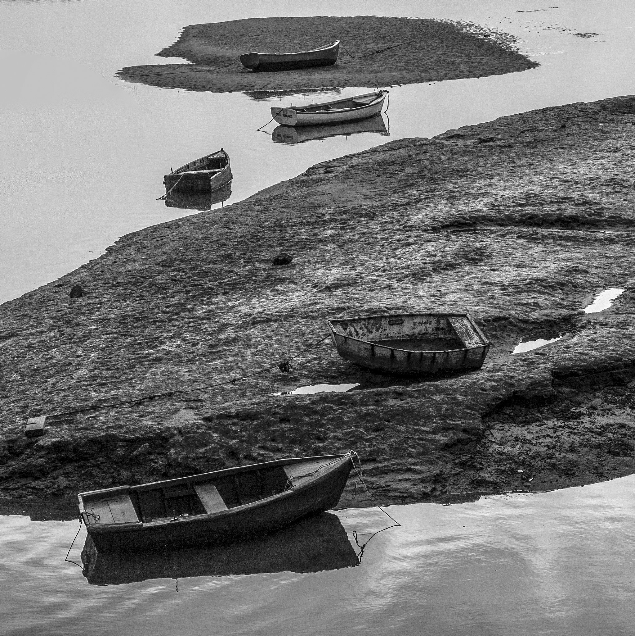 Canon EOS 550D (EOS Rebel T2i / EOS Kiss X4) sample photo. Boats in san vicente photography