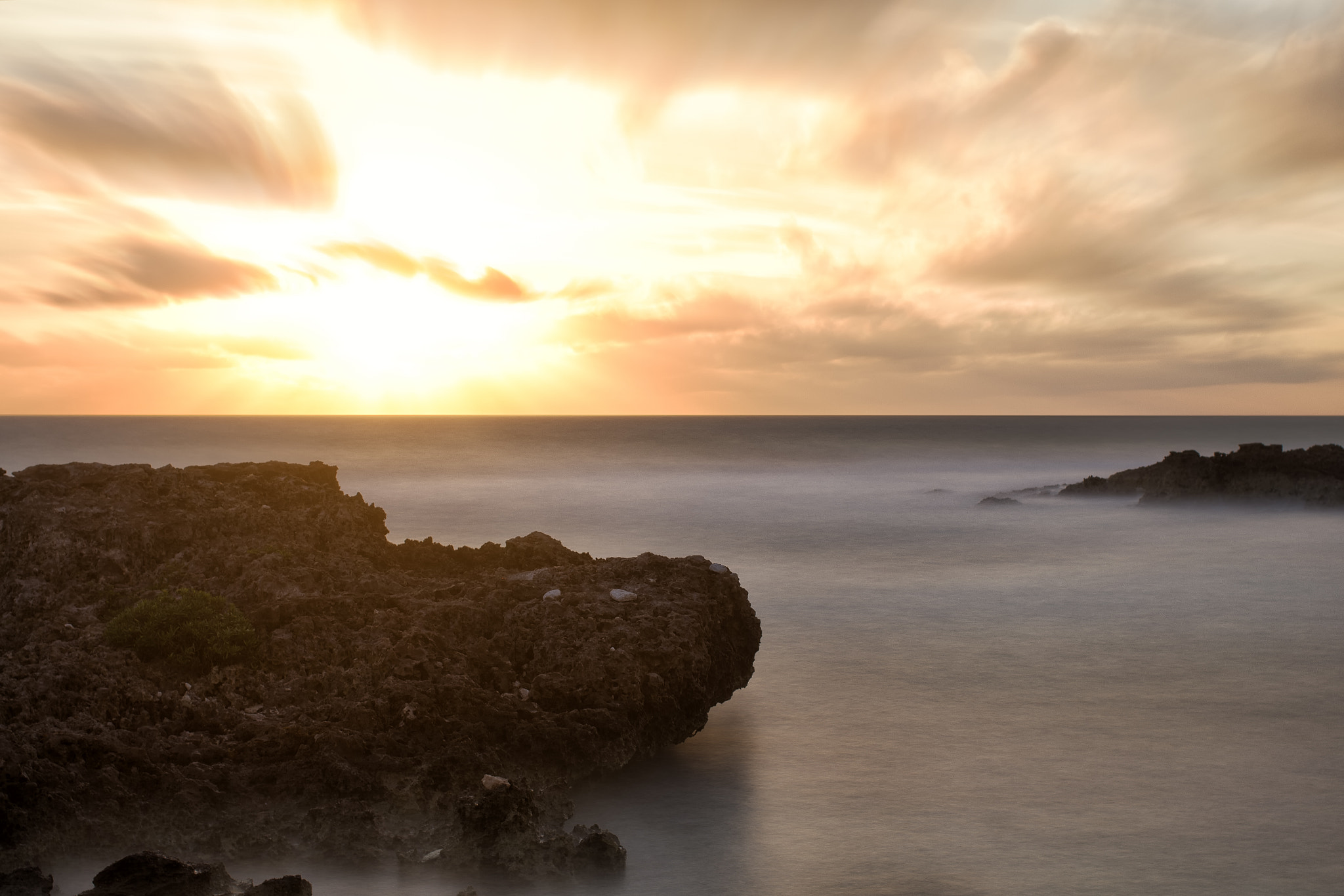Canon EF 40mm F2.8 STM sample photo. Sunrise over isla mujeres photography