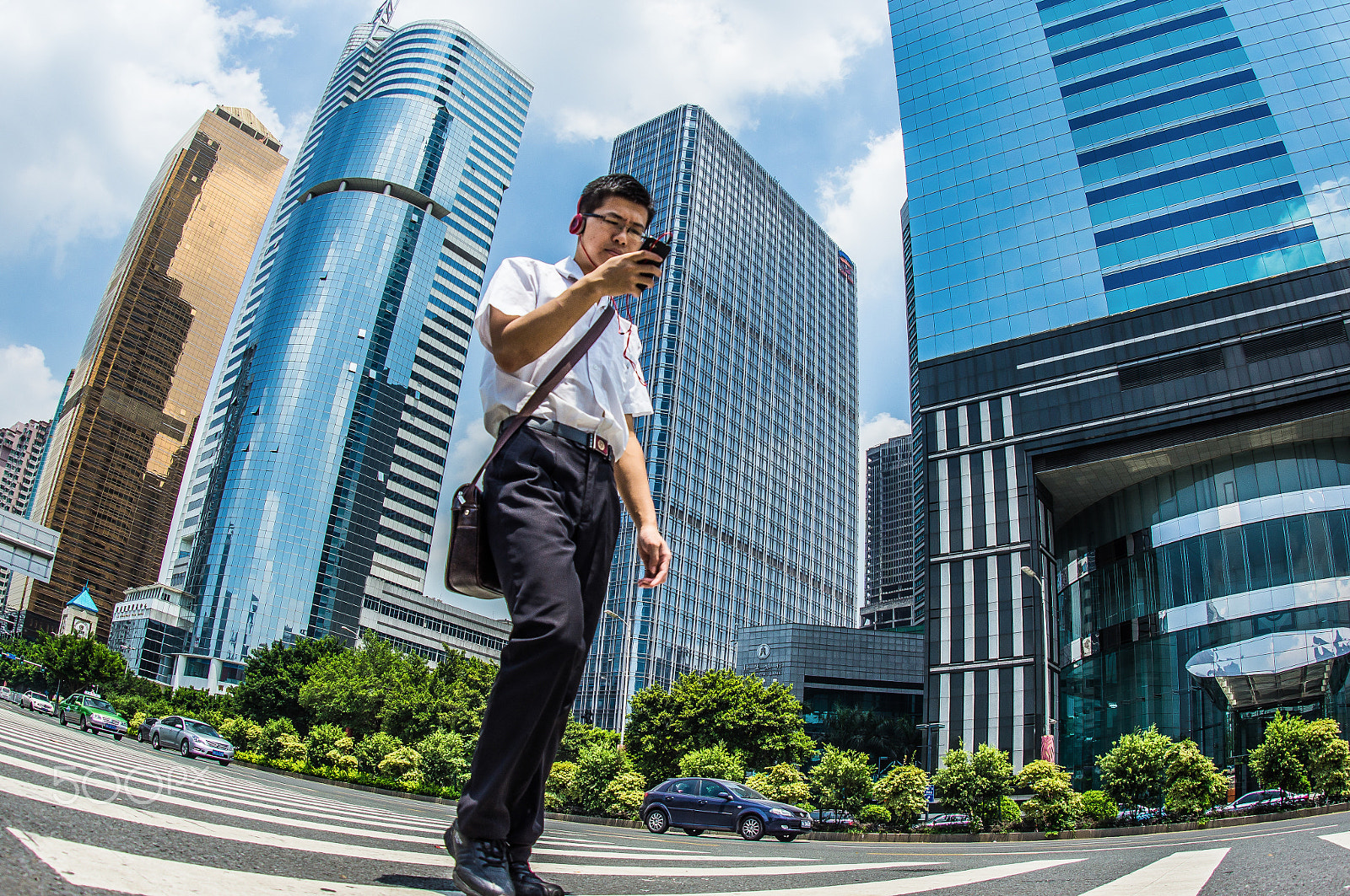 Sony 16mm F2.8 Fisheye sample photo. White collar photography