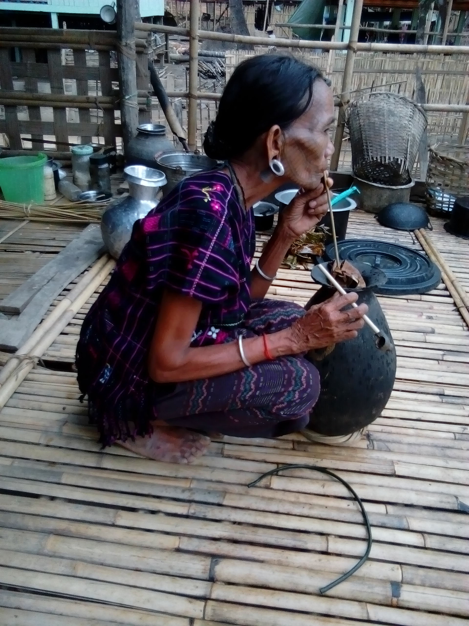 HUAWEI G730-U00 sample photo. Chin woman mrauk u myanmar photography