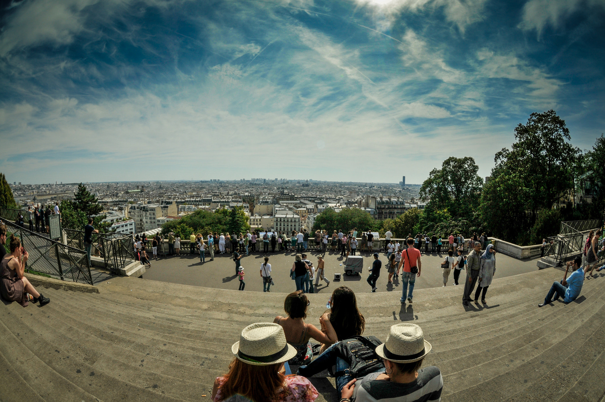 Nikon AF DX Fisheye-Nikkor 10.5mm F2.8G ED sample photo. Summer in paris photography