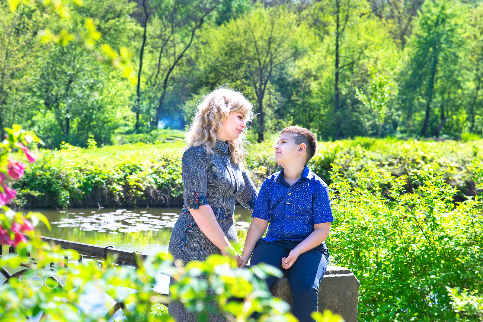 Sigma 17-70mm F2.8-4 DC Macro OS HSM sample photo. Mother and son photography
