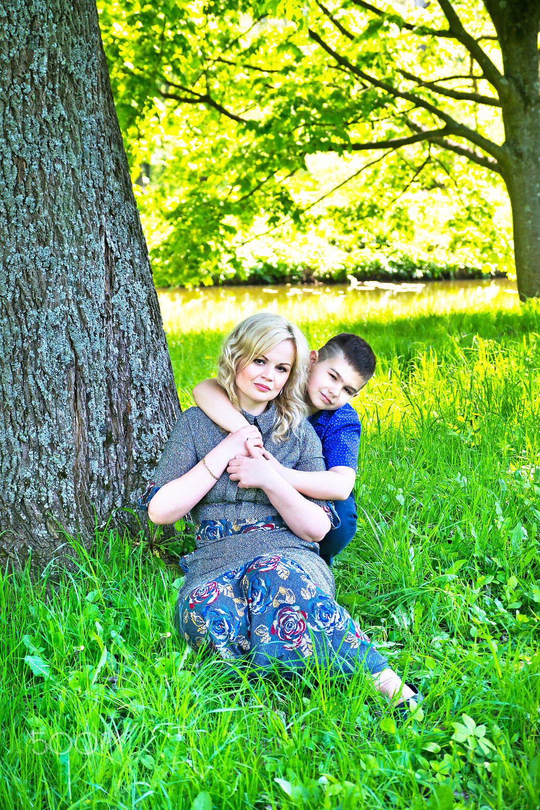 Sigma 17-70mm F2.8-4 DC Macro OS HSM sample photo. Mother and son photography