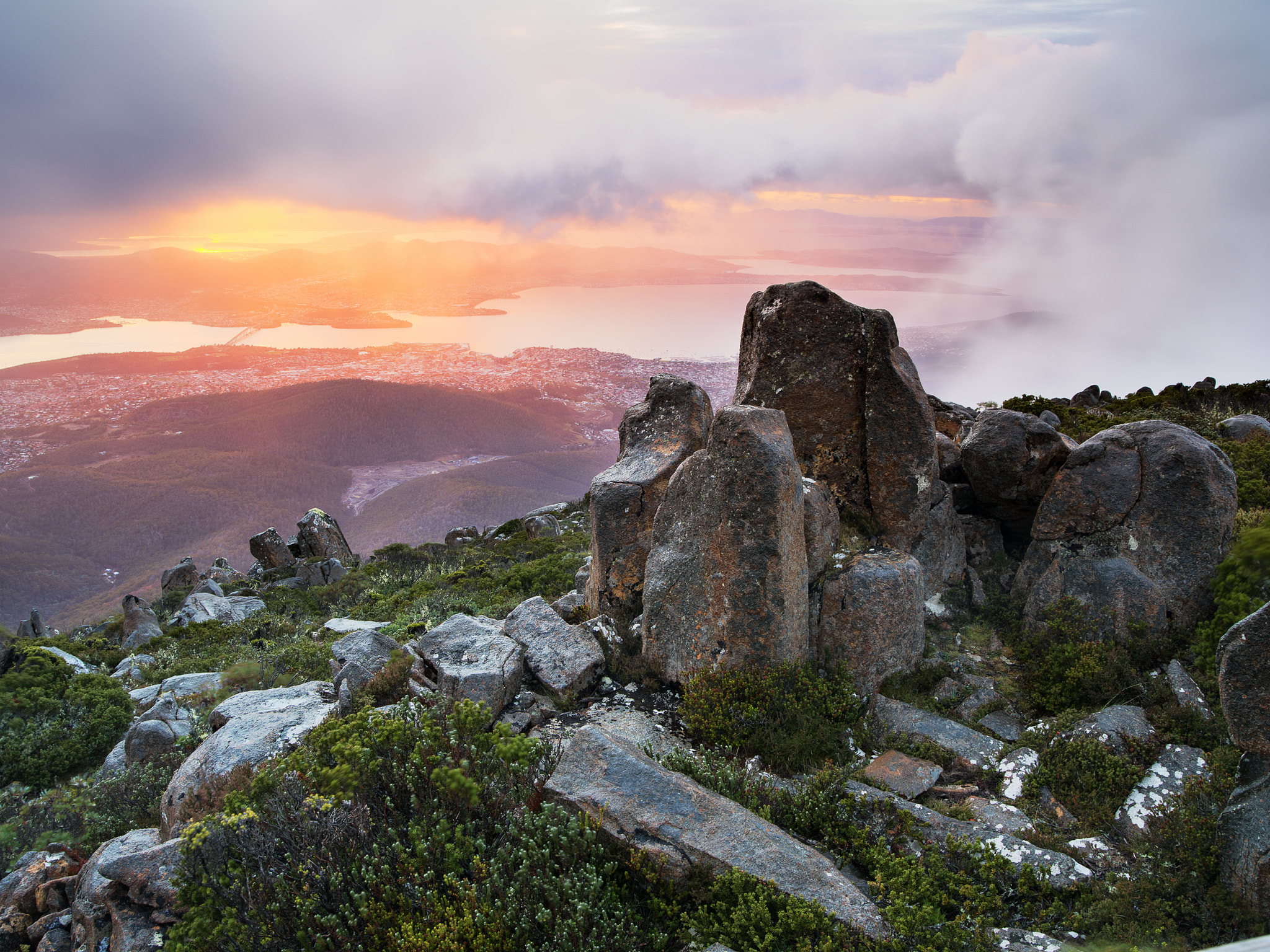 smc PENTAX-FA 645 35mm F3.5 AL [IF] sample photo. Revealing light tasmania photography