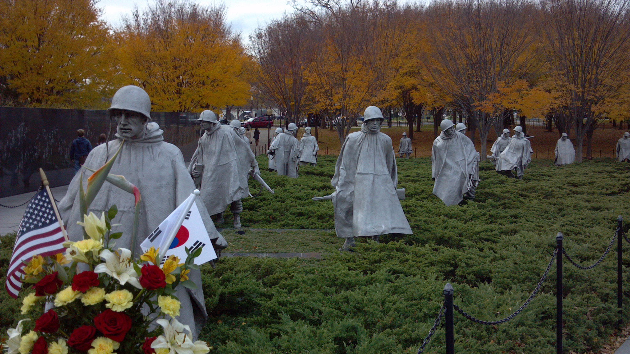 Motorola DROID X2 sample photo. Korean war memorial photography