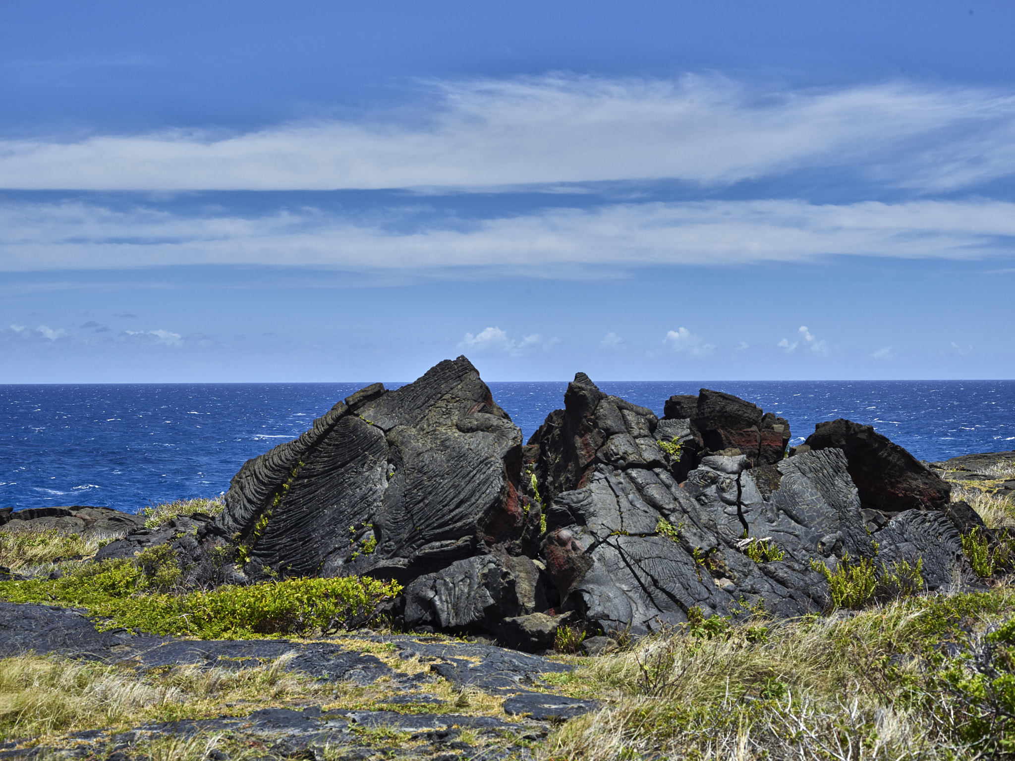 Phase One IQ3 100MP + Schneider LS 80mm f/2.8 sample photo. Rock & sea photography