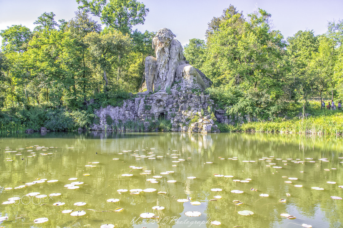 Sony Alpha DSLR-A580 + Sigma 18-200mm F3.5-6.3 DC sample photo. Colosso dell'appennino - villa demidoff photography