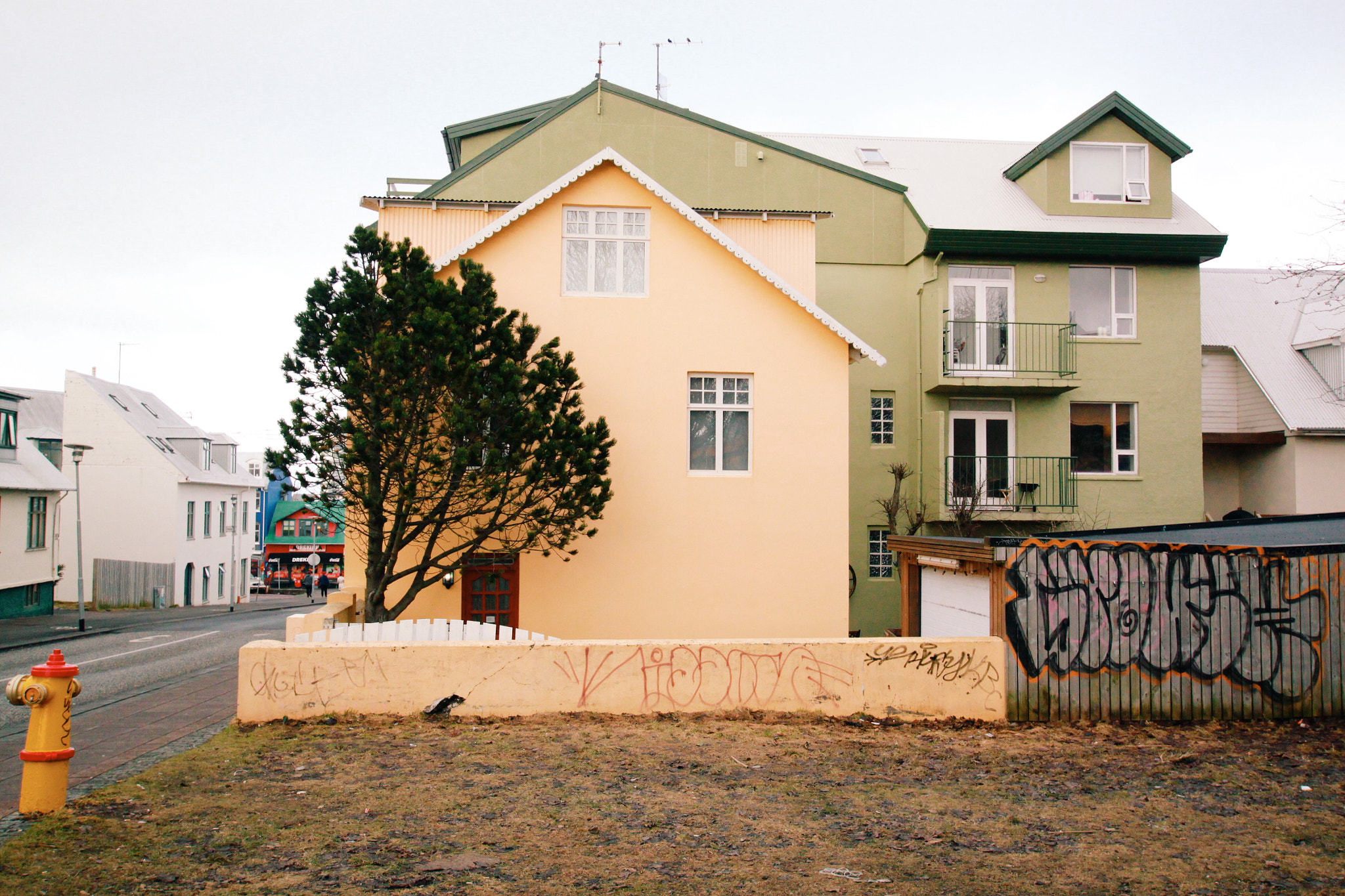 Sigma 10-20mm F3.5 EX DC HSM sample photo. Reykjavik photography