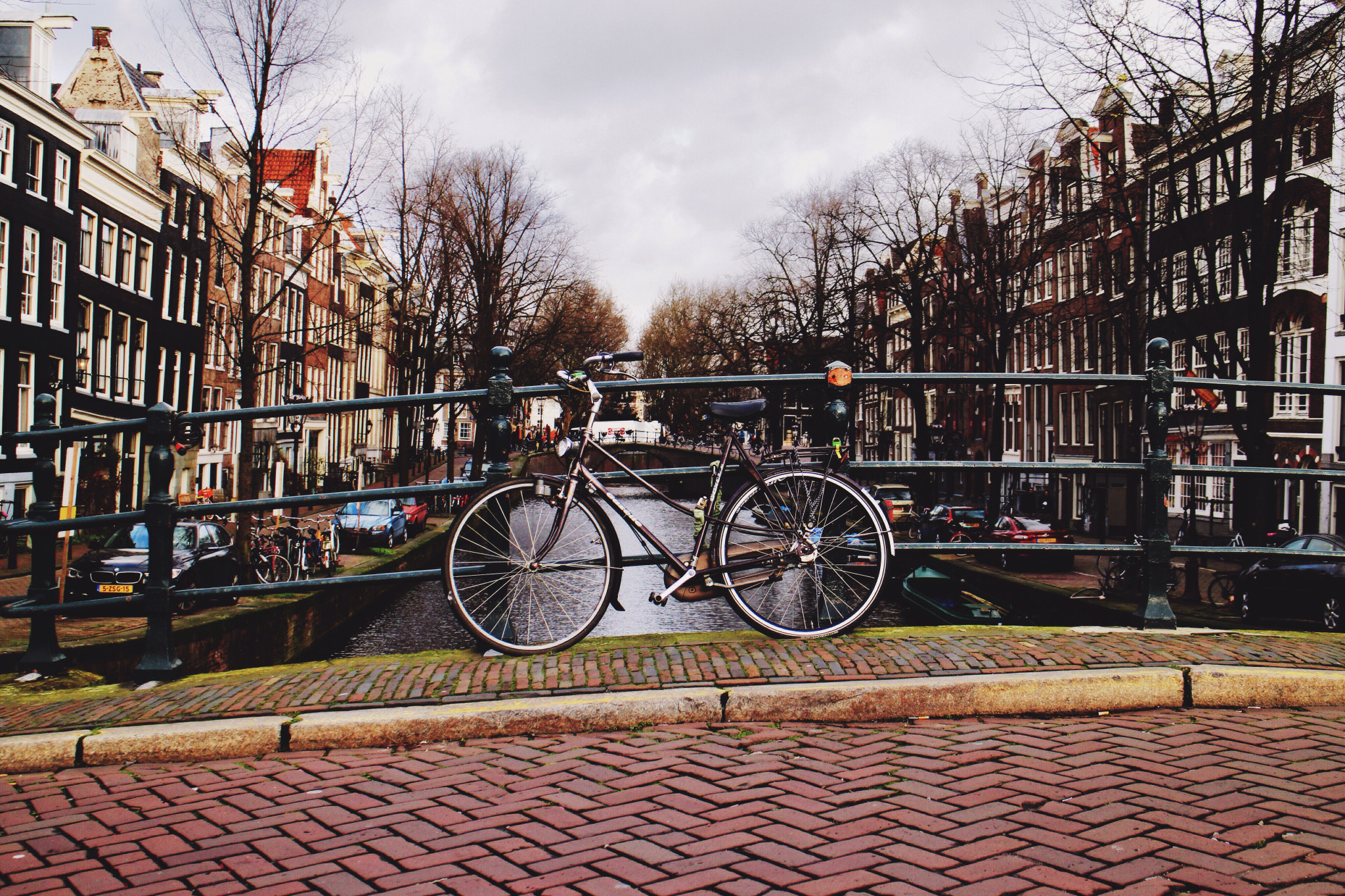 Canon EF-M 18-55mm F3.5-5.6 IS STM sample photo. Amsterdam photography
