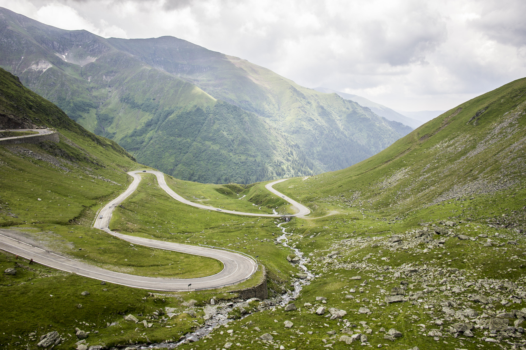 Sony Alpha NEX-5 + Sigma 19mm F2.8 EX DN sample photo. The best road photography