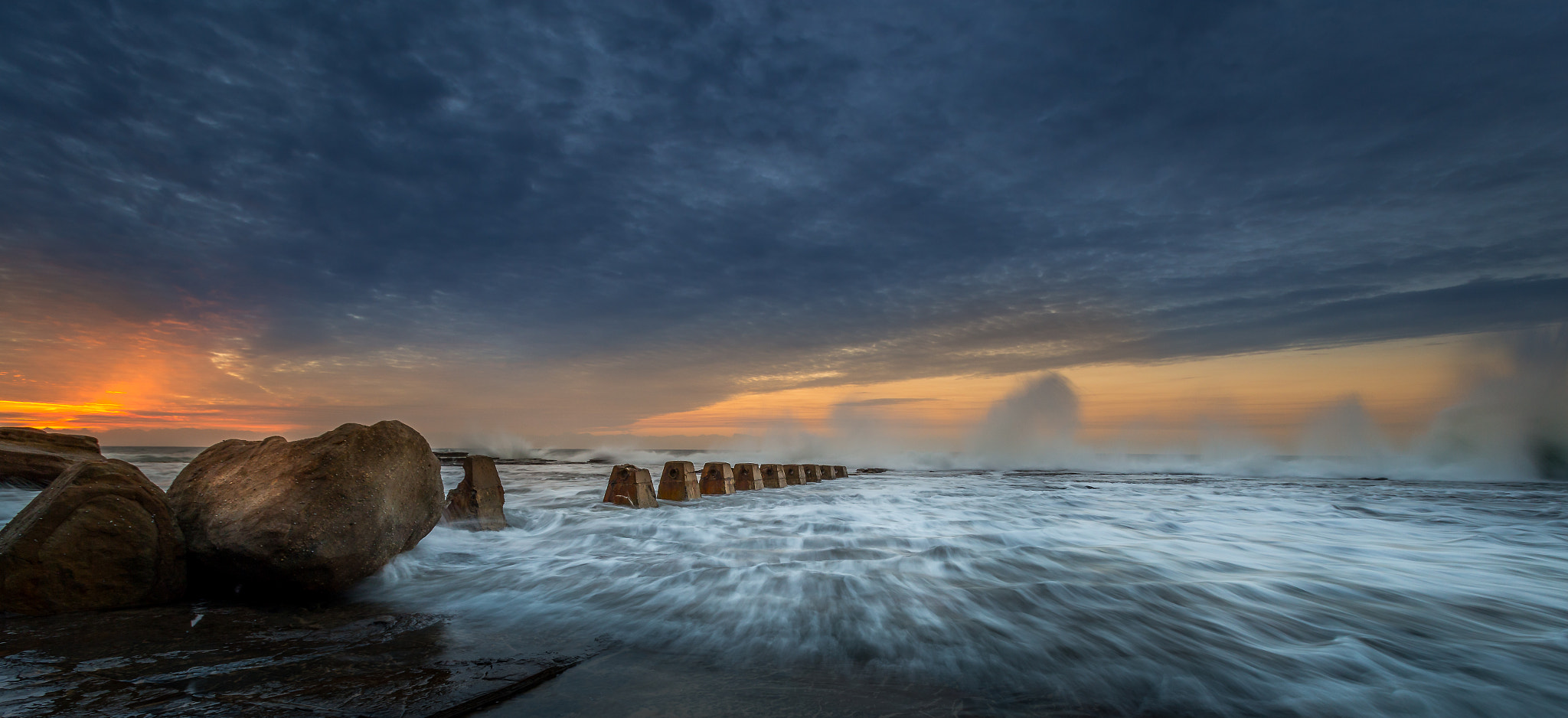 Canon EOS 6D + Canon EF 16-35mm F2.8L USM sample photo. Coledale dawn photography