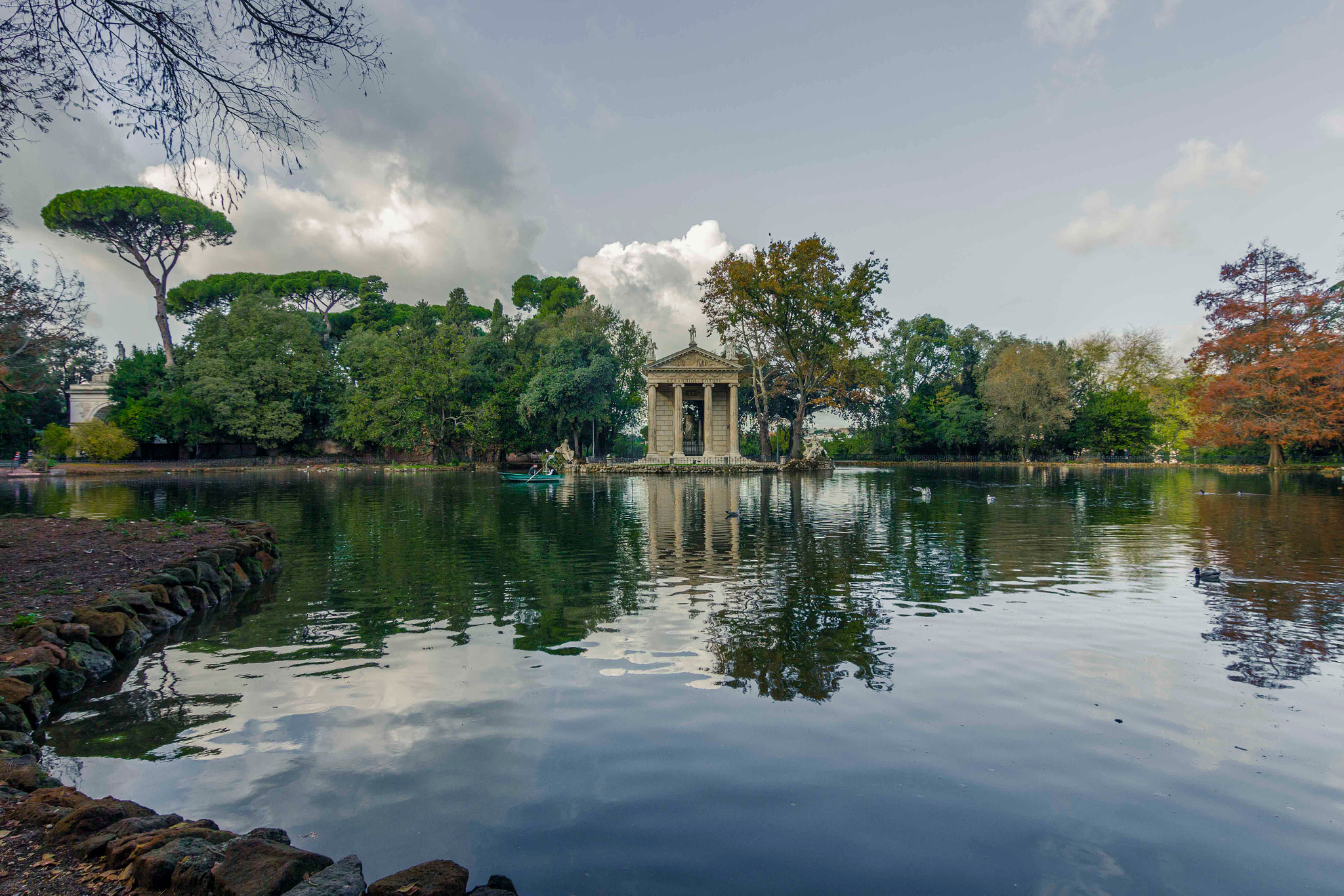 Tokina AT-X Pro 12-24mm F4 (IF) DX sample photo. Villa borghese photography