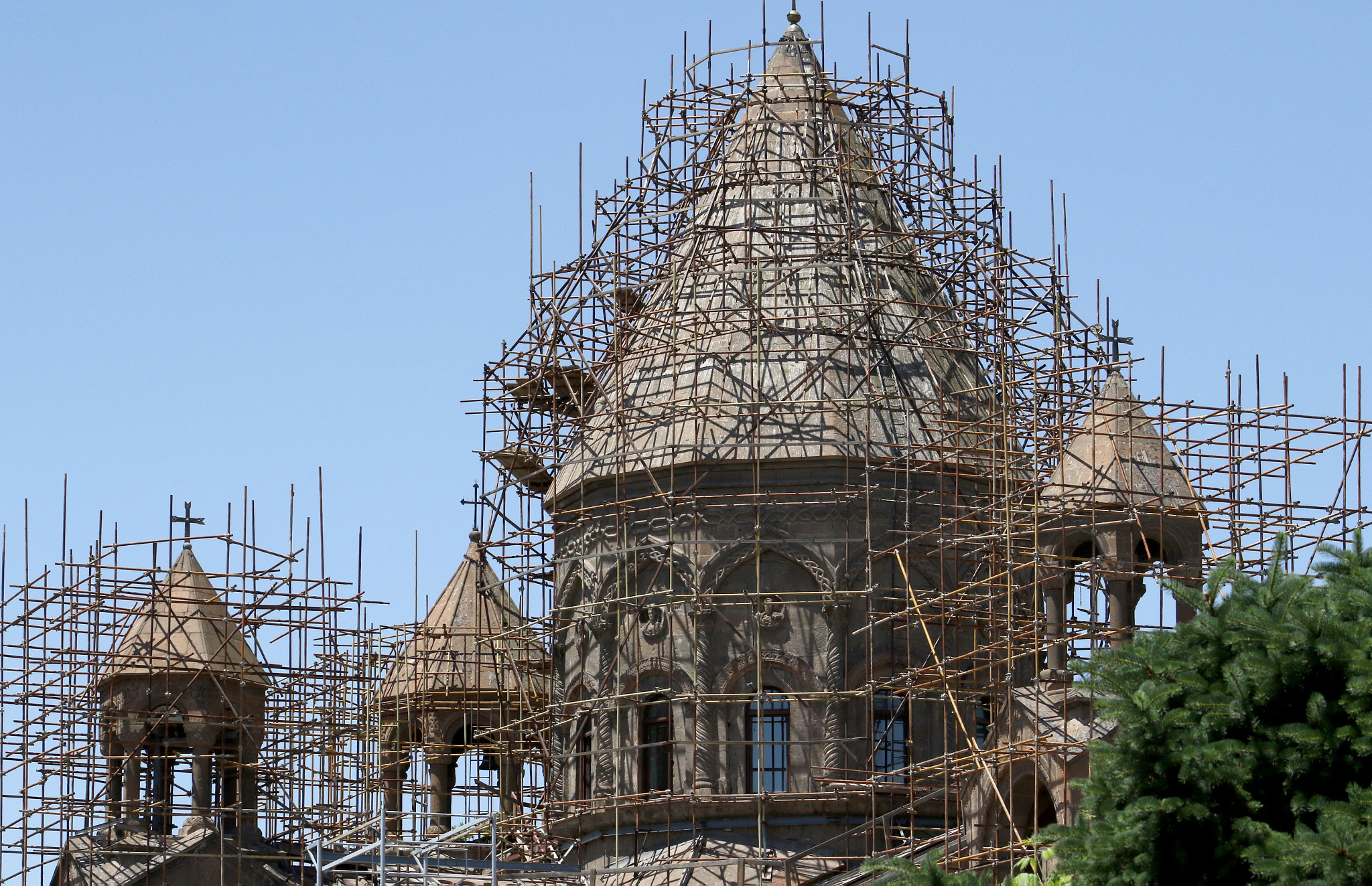 EF75-300mm f/4-5.6 sample photo. Echmiadzin photography