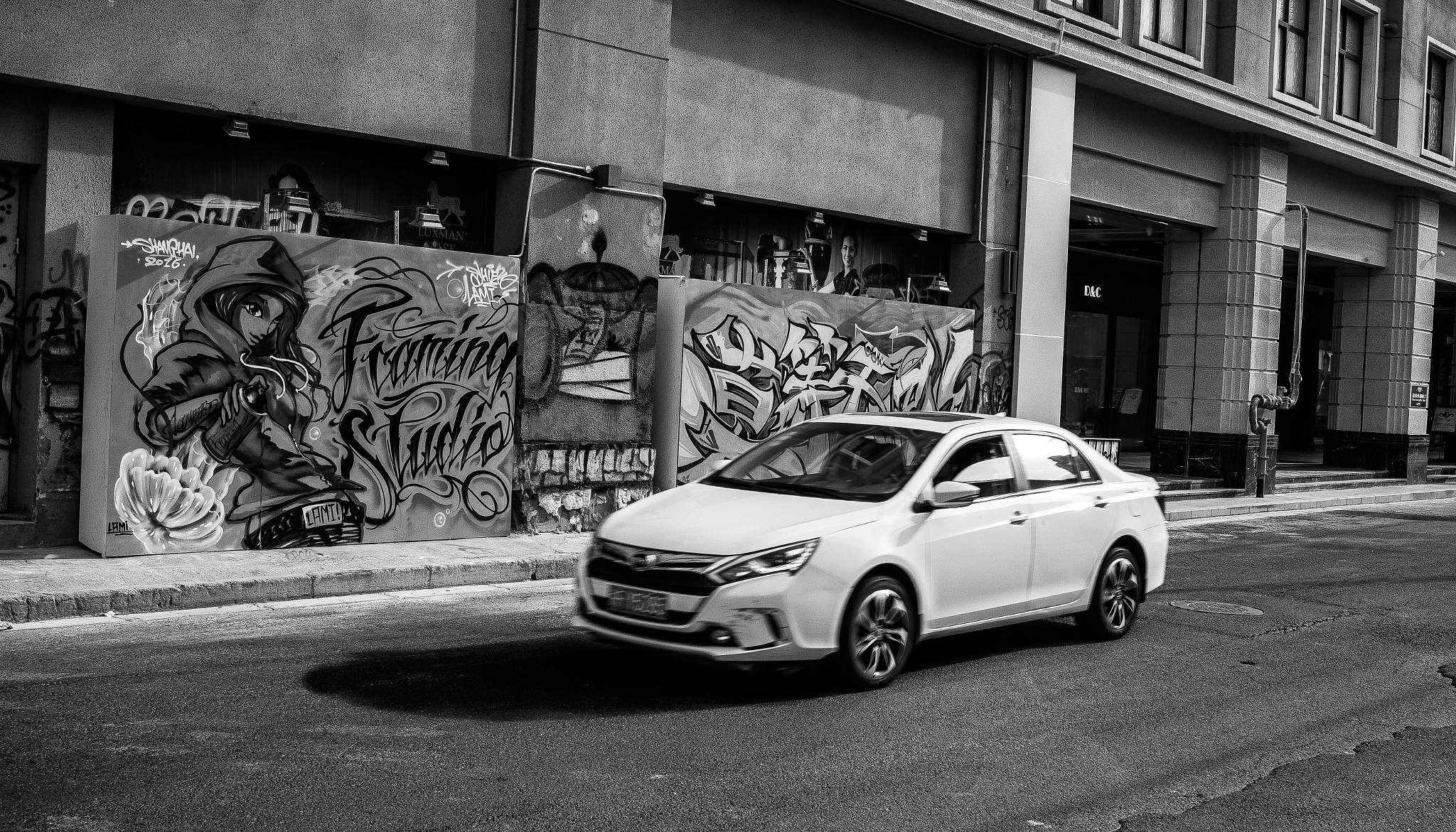 Leica Summilux-M 35mm F1.4 ASPH sample photo. Moganshan road photography