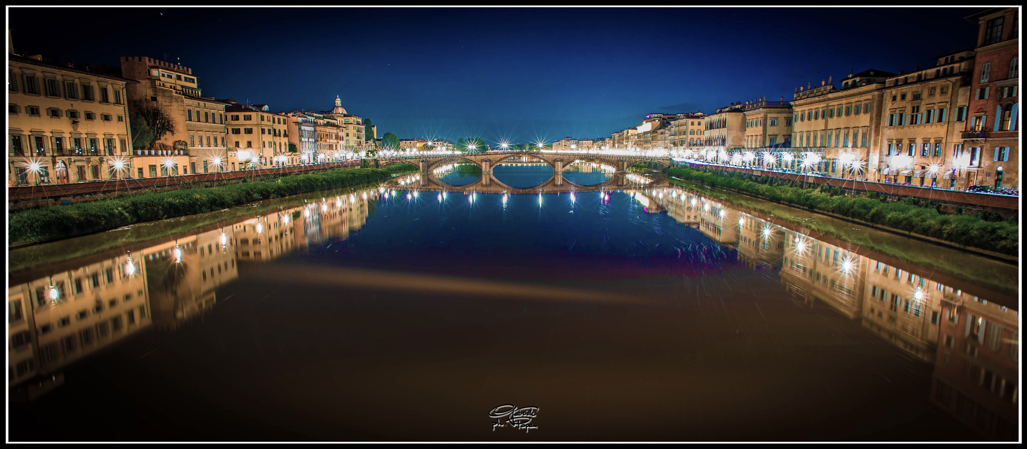 Nikon D750 + Nikon AF Nikkor 20mm F2.8D sample photo. Alla carraia bridge photography