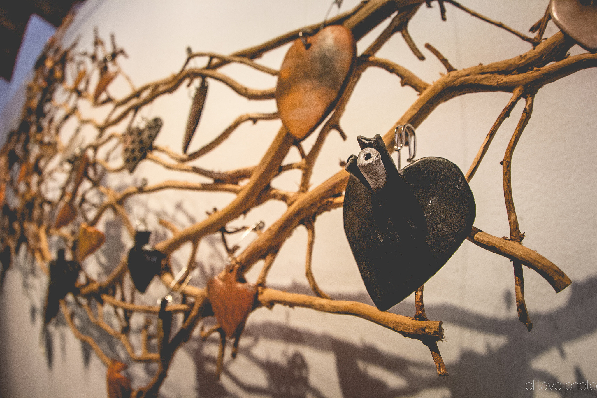 Canon EF 8-15mm F4L Fisheye USM sample photo. Hanging hearts photography