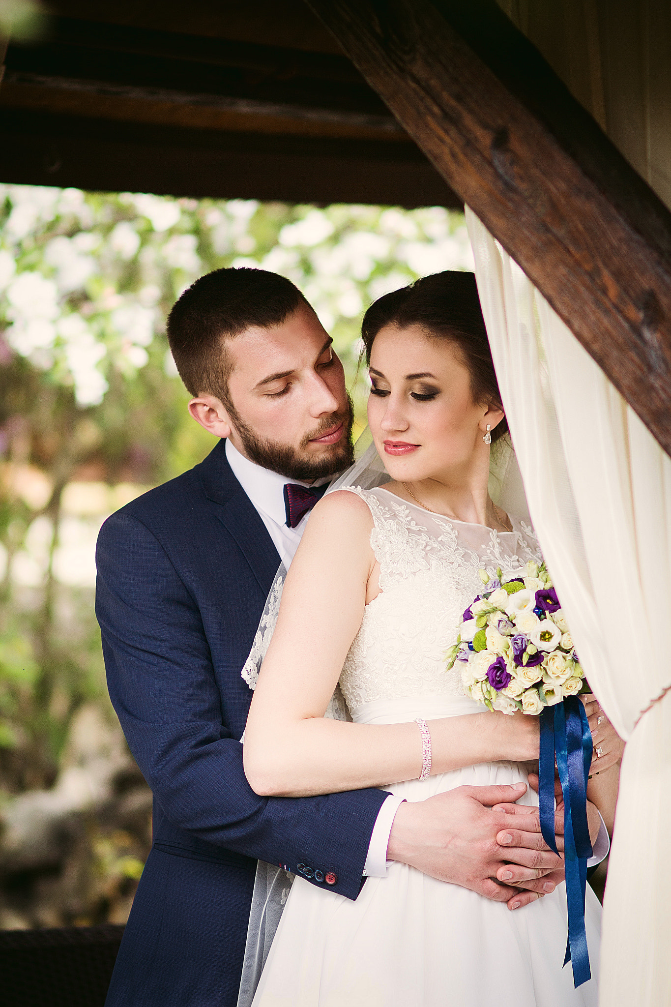 Canon EOS 60D + Canon EF 100mm F2.0 USM sample photo. Alex and alice photography