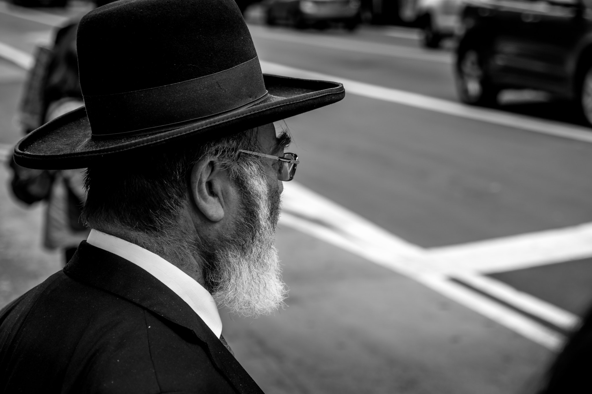 Sony a6000 + Sony Vario Tessar T* FE 24-70mm F4 ZA OSS sample photo. Jewish in ny photography