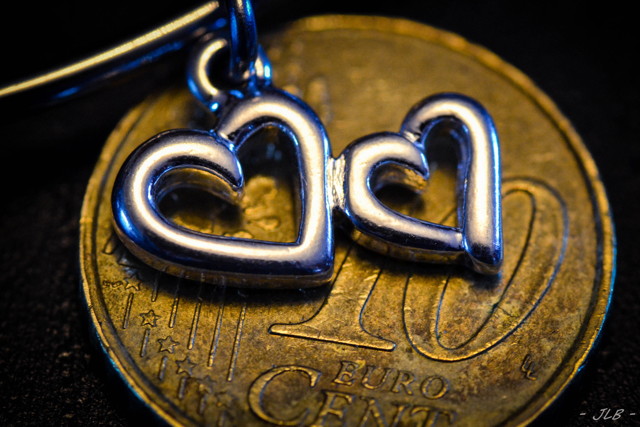 Nikon D3100 sample photo. Hearts photography