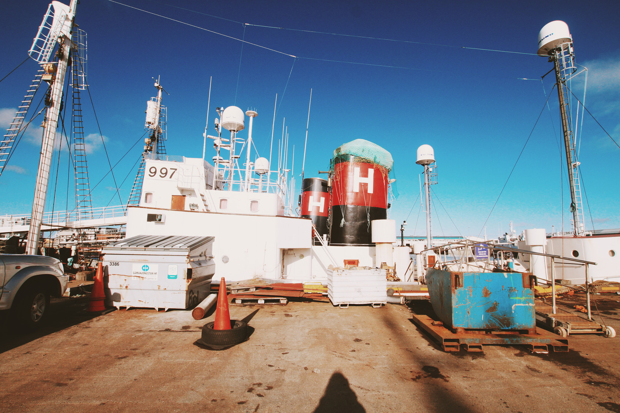 Sigma 10-20mm F3.5 EX DC HSM sample photo. Reykjavik old harbour photography