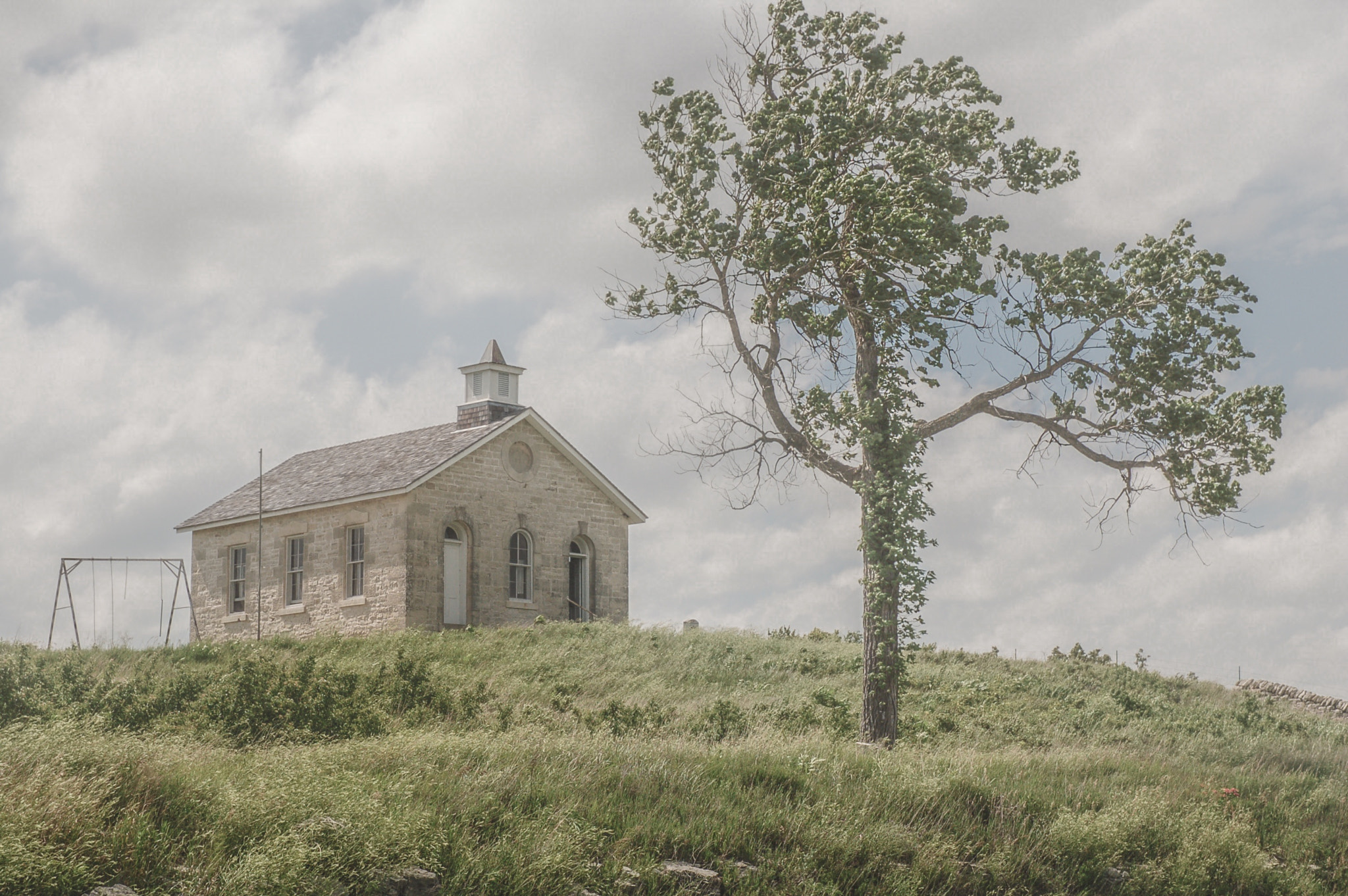 Nikon D50 sample photo. "life lessons" - flint hills, kansas 1884 fox creek school photography