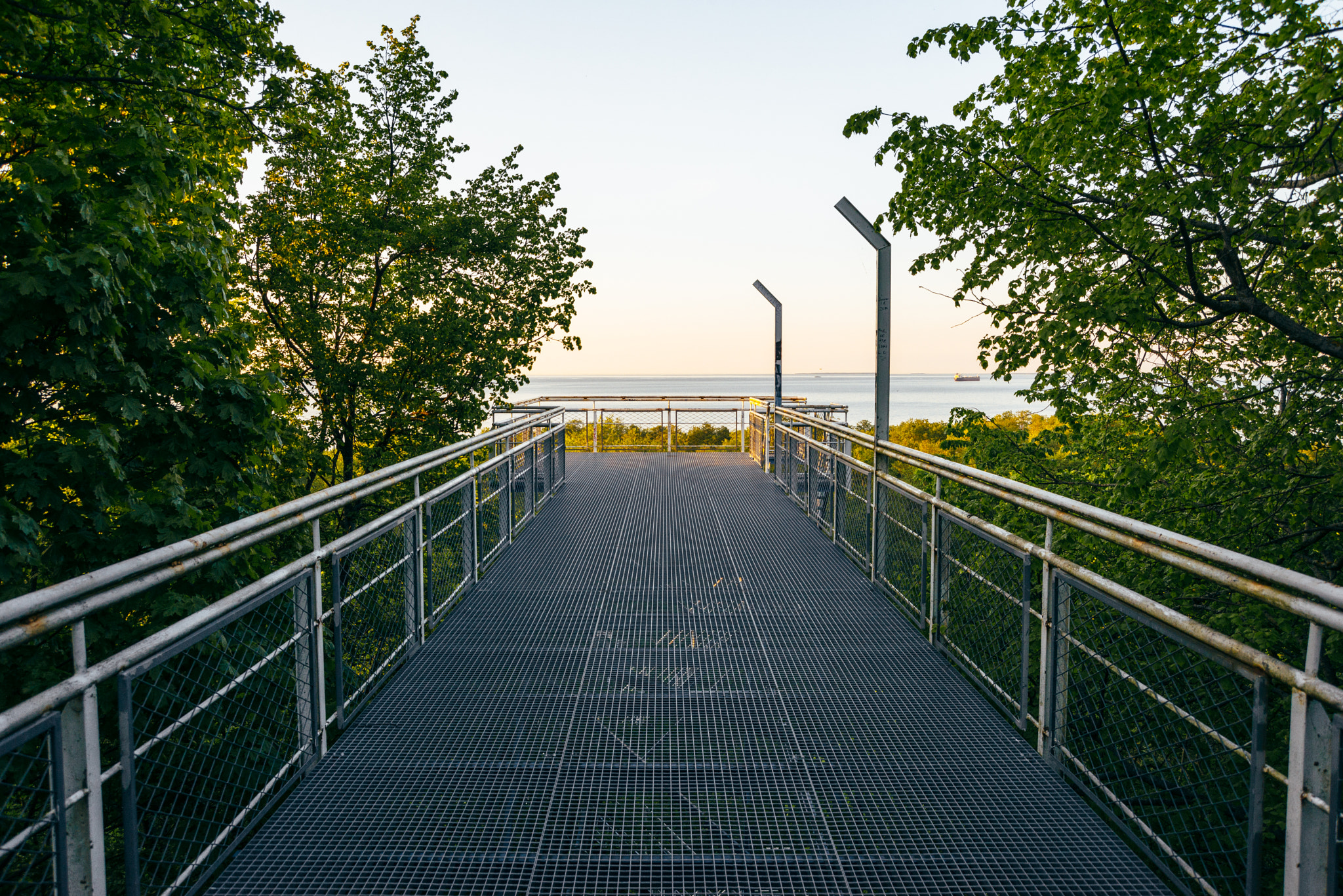 AF Zoom-Nikkor 28-70mm f/3.5-4.5D sample photo. Muraste, observation platform photography