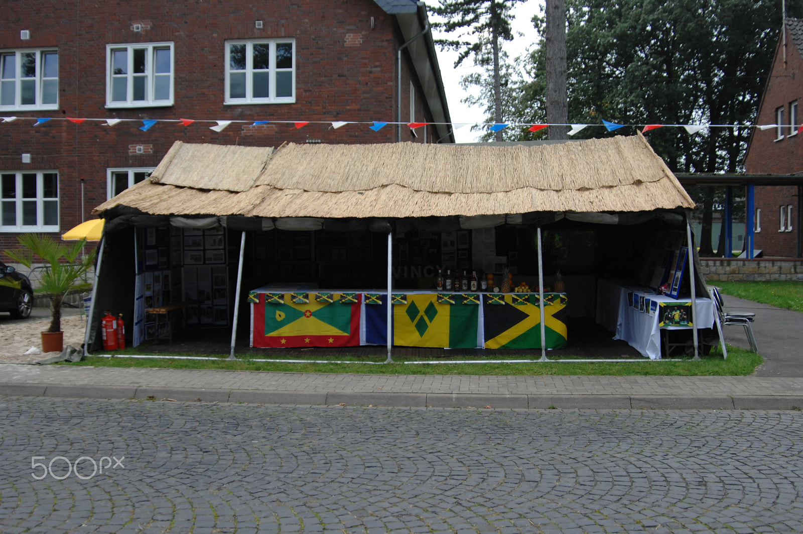 Nikon D2X sample photo. Caribbean tent 01 photography