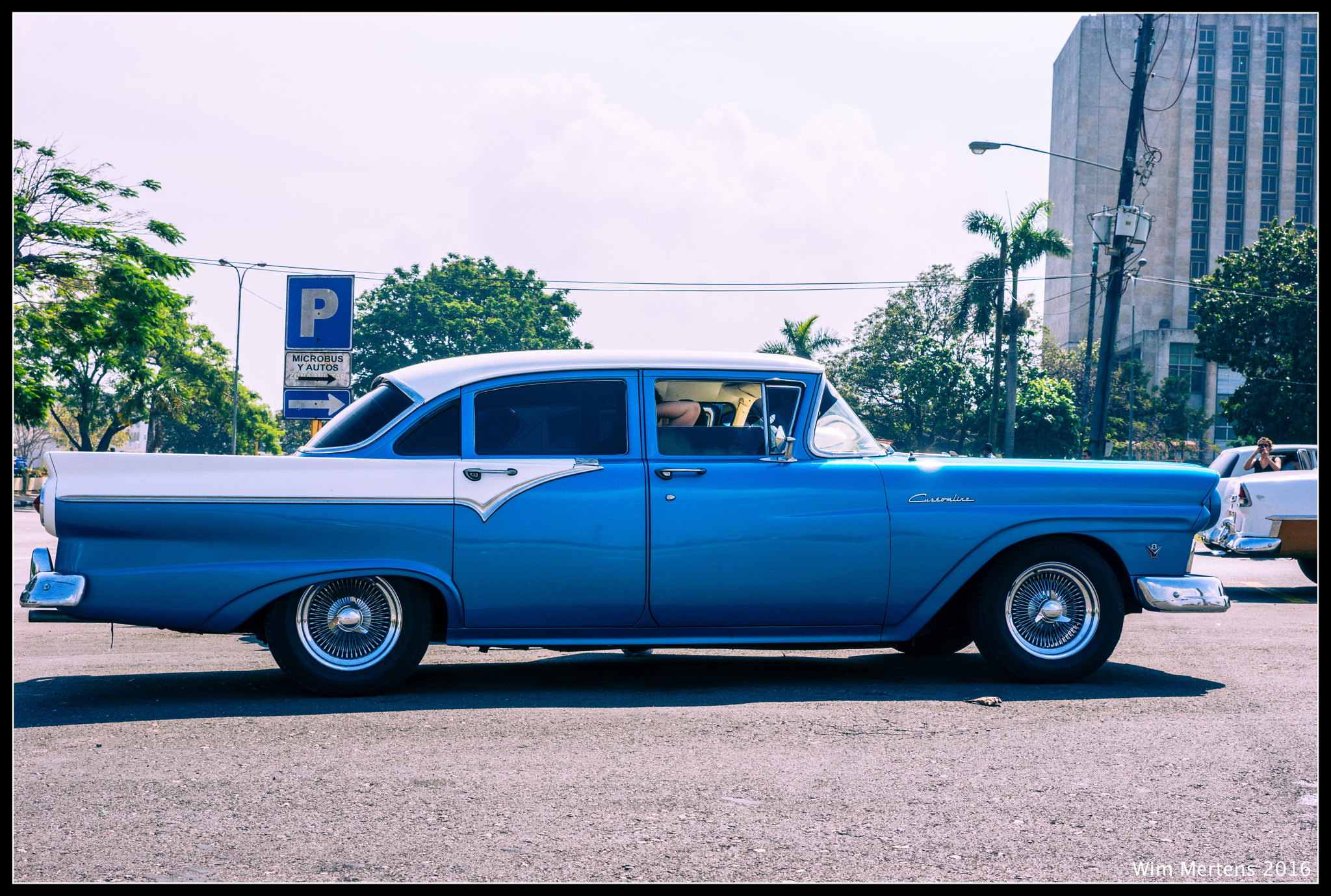 Sony SLT-A77 sample photo. Cuba cars photography
