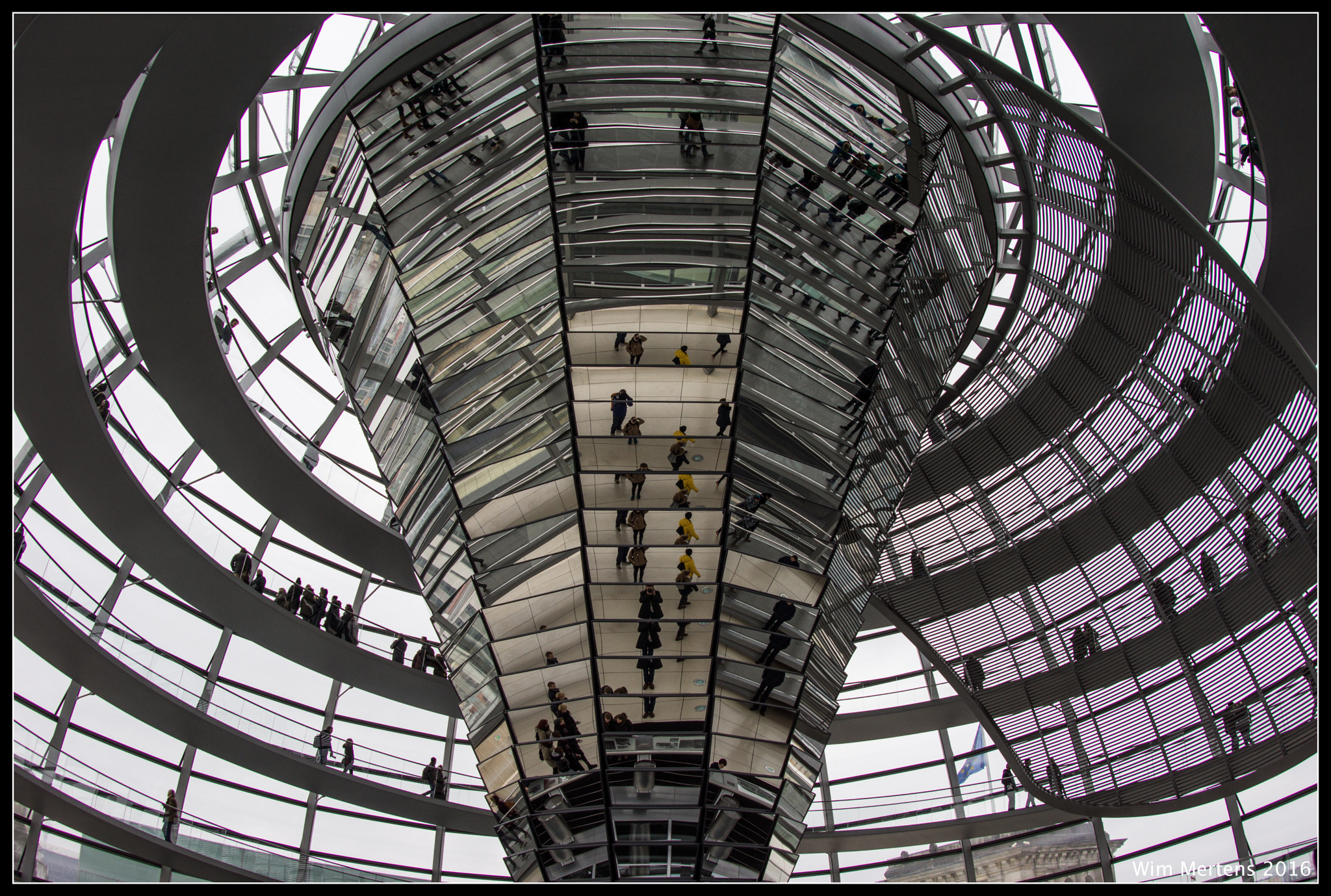 Sony SLT-A77 + Sony 16mm F2.8 Fisheye sample photo. Berlin photography