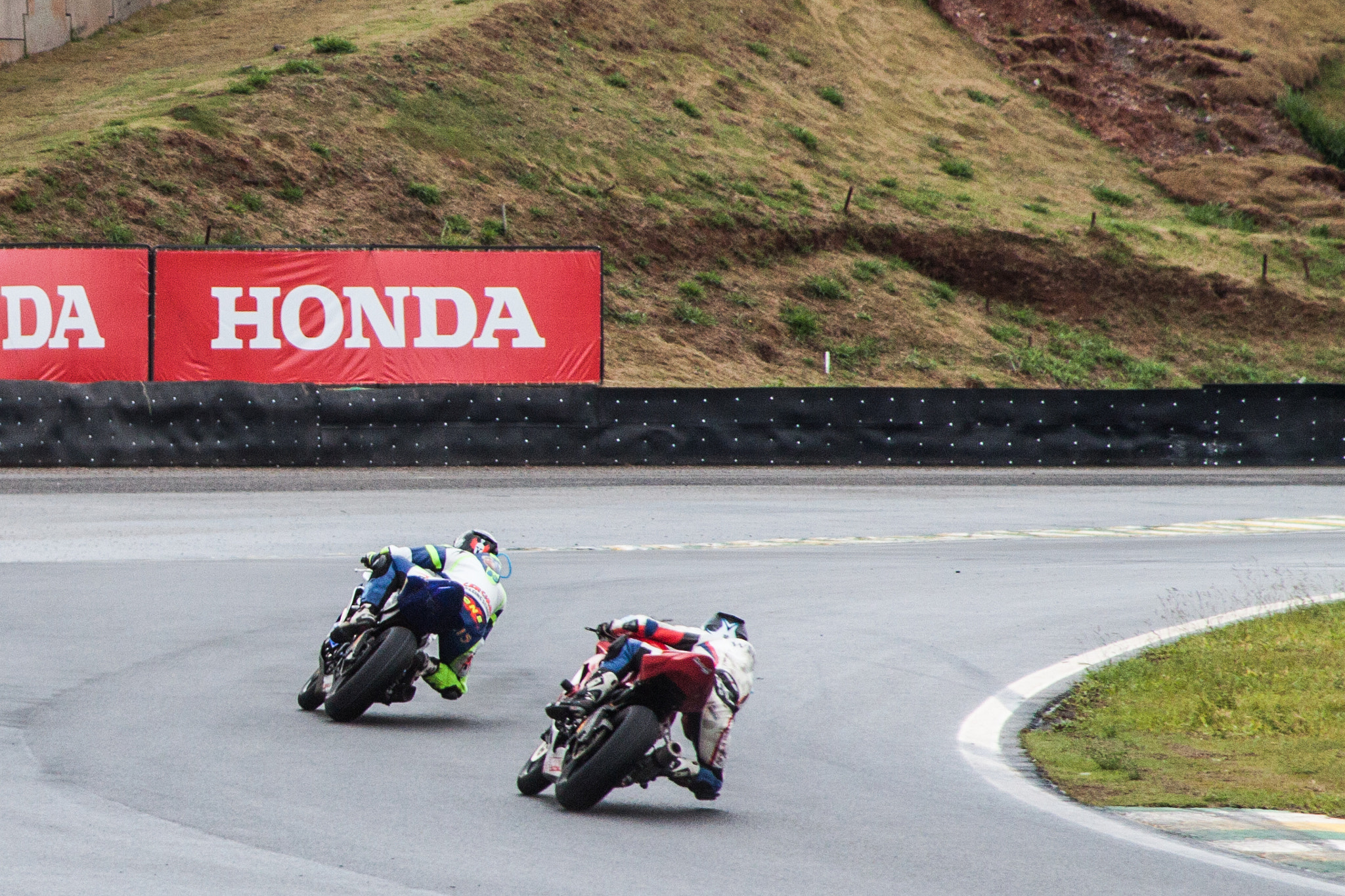 Canon EF 28-135mm F3.5-5.6 IS USM sample photo. Superbike brasil - interlagos photography