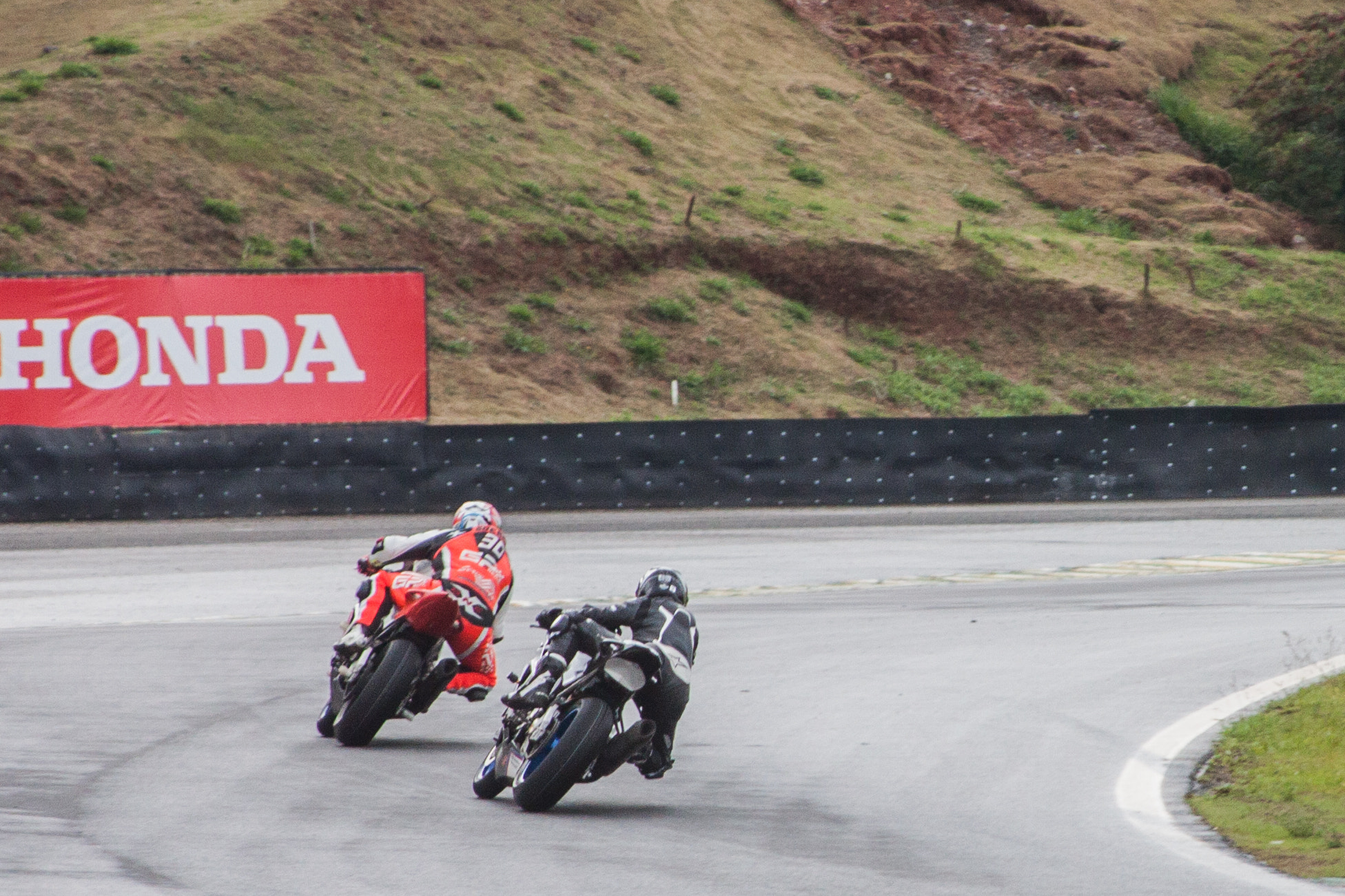 Canon EF 28-135mm F3.5-5.6 IS USM sample photo. Superbike brasil - interlagos photography