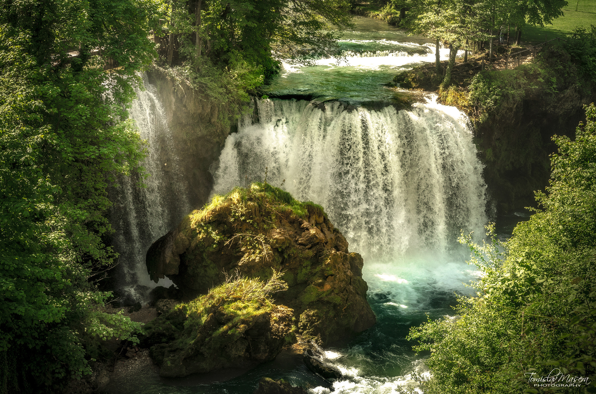 Nikon D5100 + Sigma 18-35mm F1.8 DC HSM Art sample photo. Rastoke photography