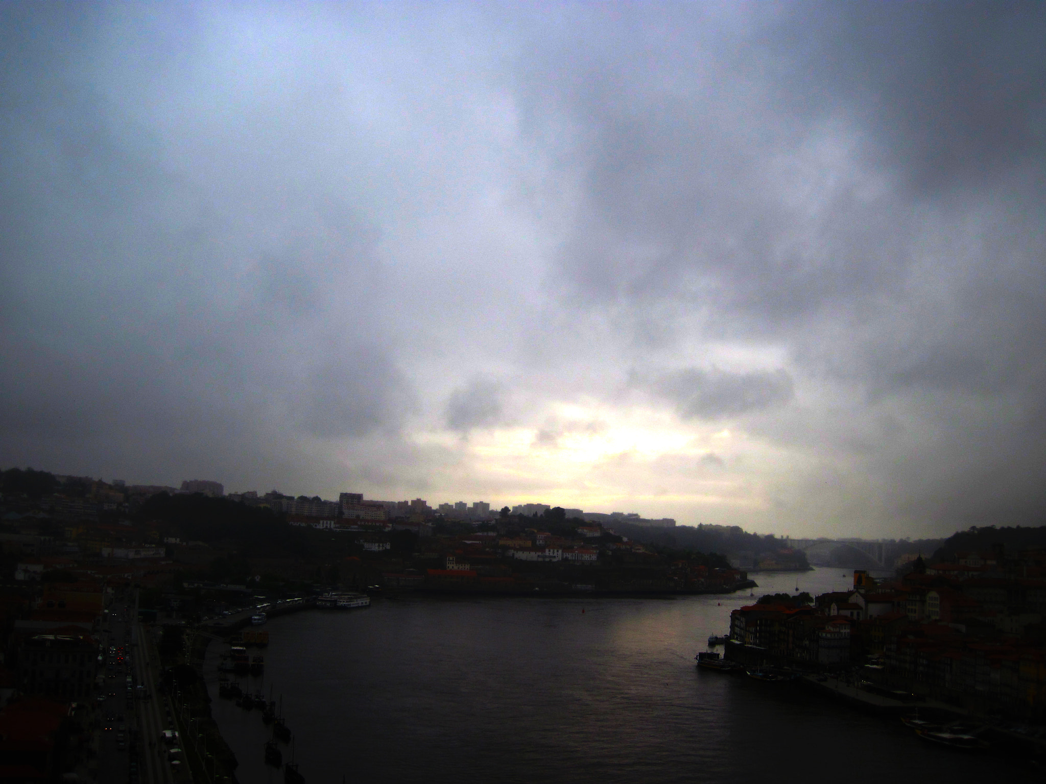 Canon PowerShot D10 sample photo. Light in the clouds photography