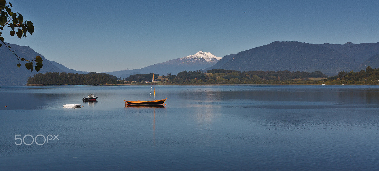 Canon EOS 450D (EOS Rebel XSi / EOS Kiss X2) sample photo. Images from remote patagonia photography