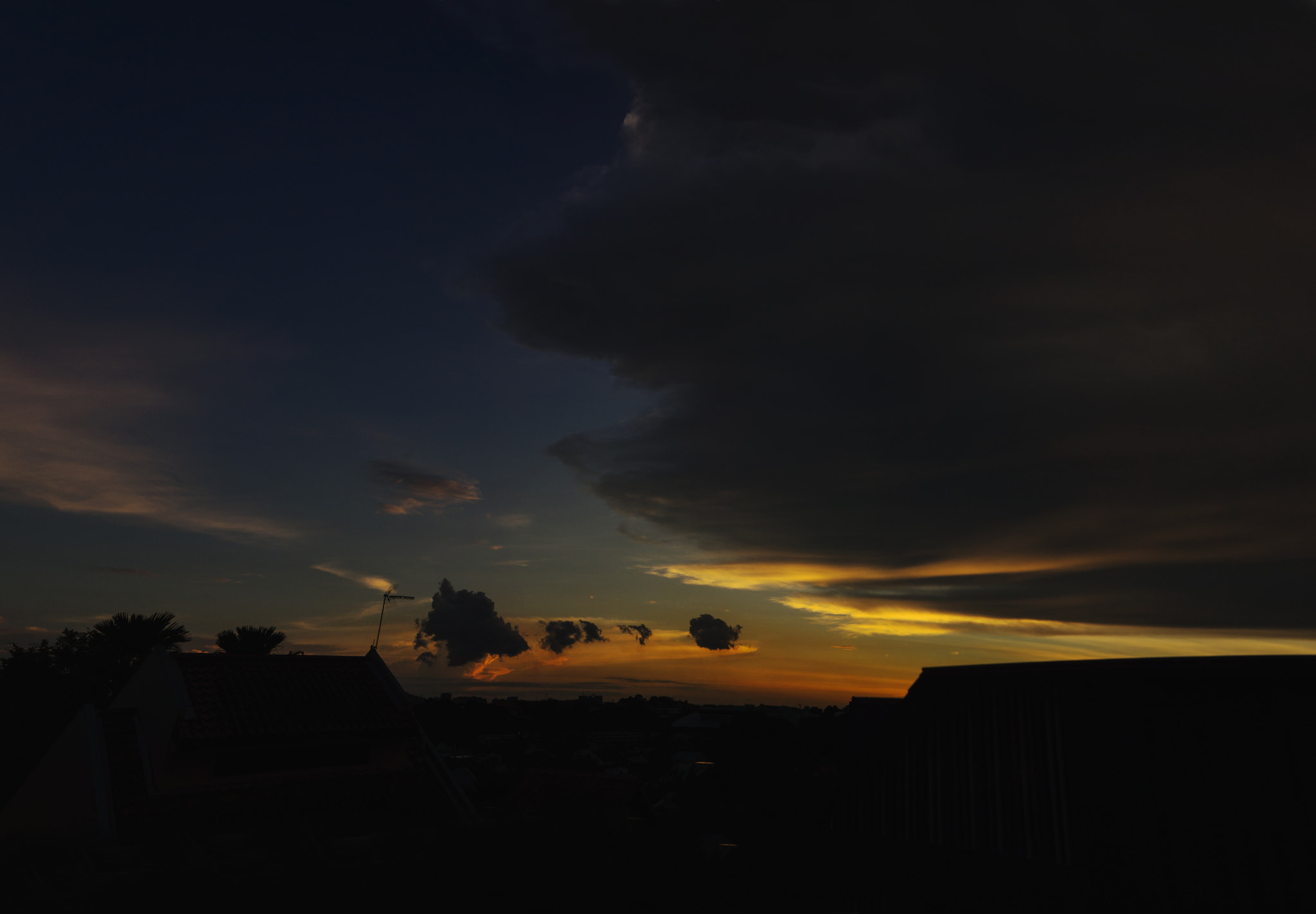 Leica T (Typ 701) sample photo. -when the storm approaches- photography
