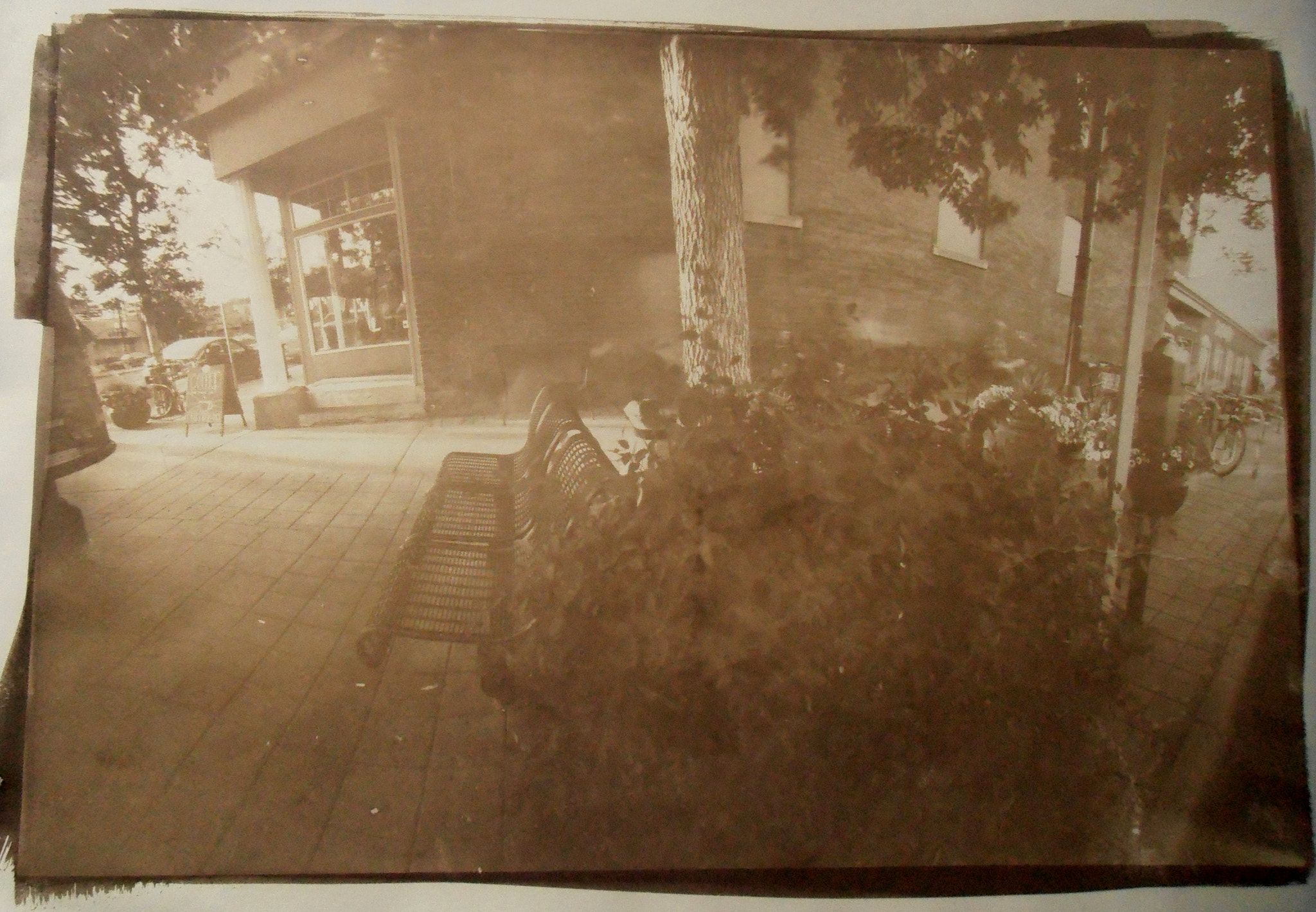 Olympus VR310,D720 sample photo. Bench at starbuck's photography