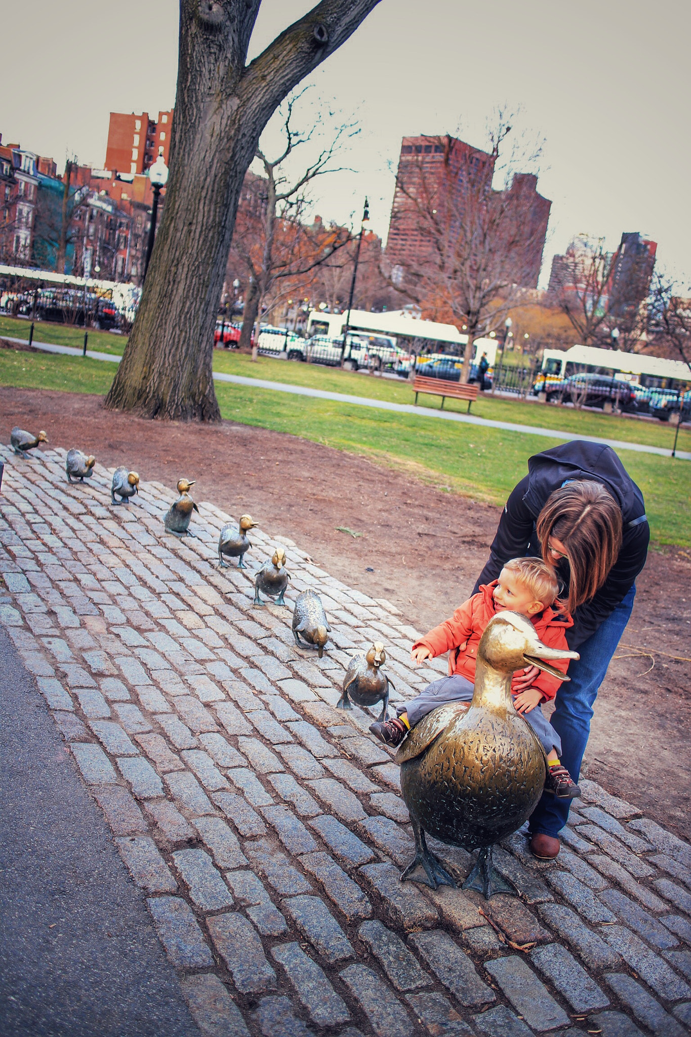 Canon EOS M2 + Canon EF-M 22mm F2 STM sample photo. Make way for ducklings, boston photography