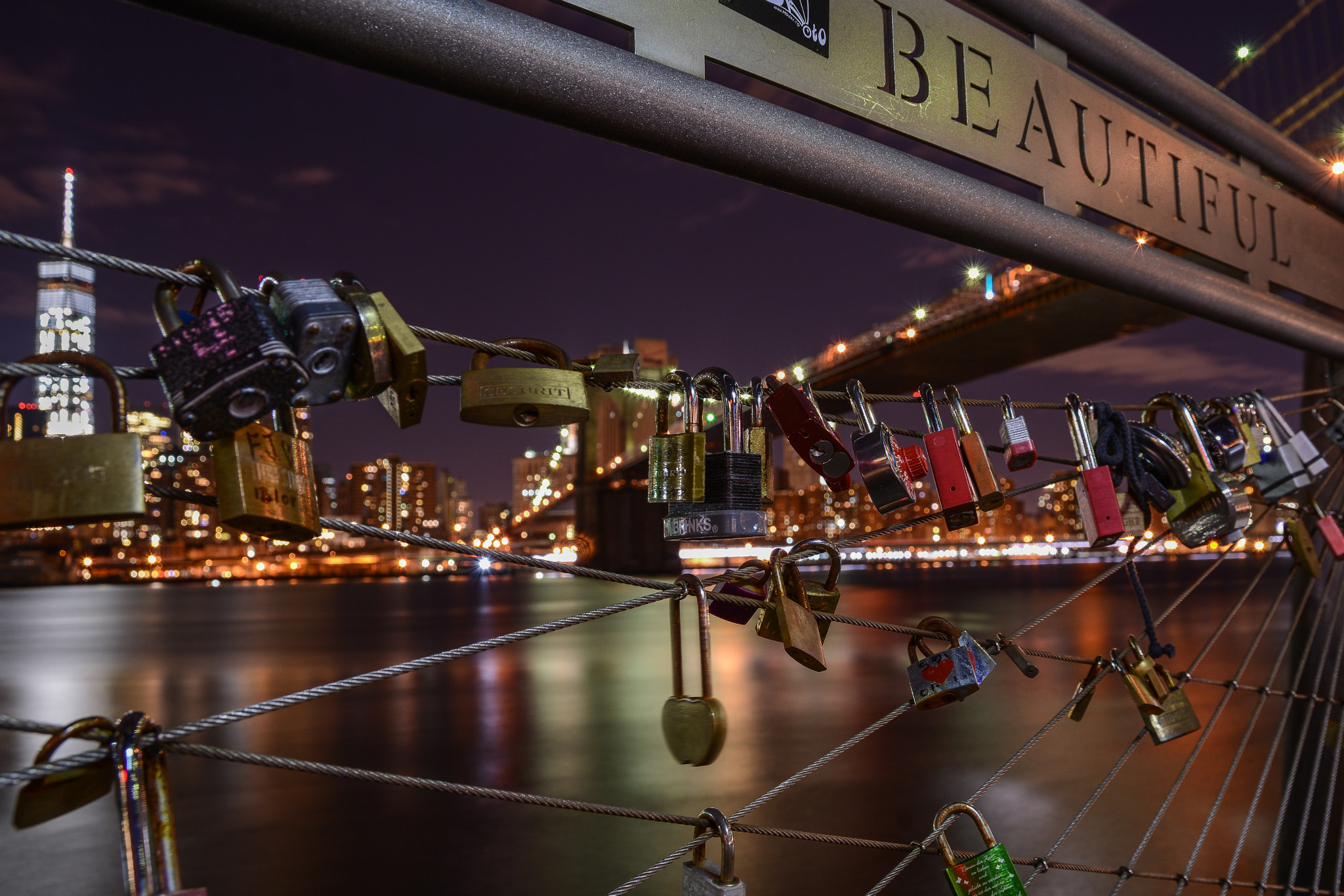 Nikon D800 + Sigma 24-60mm F2.8 EX DG sample photo. Nyc night life photography