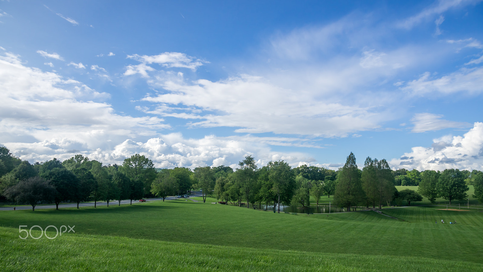 Canon EF-S 17-55mm F2.8 IS USM sample photo. Land field photography