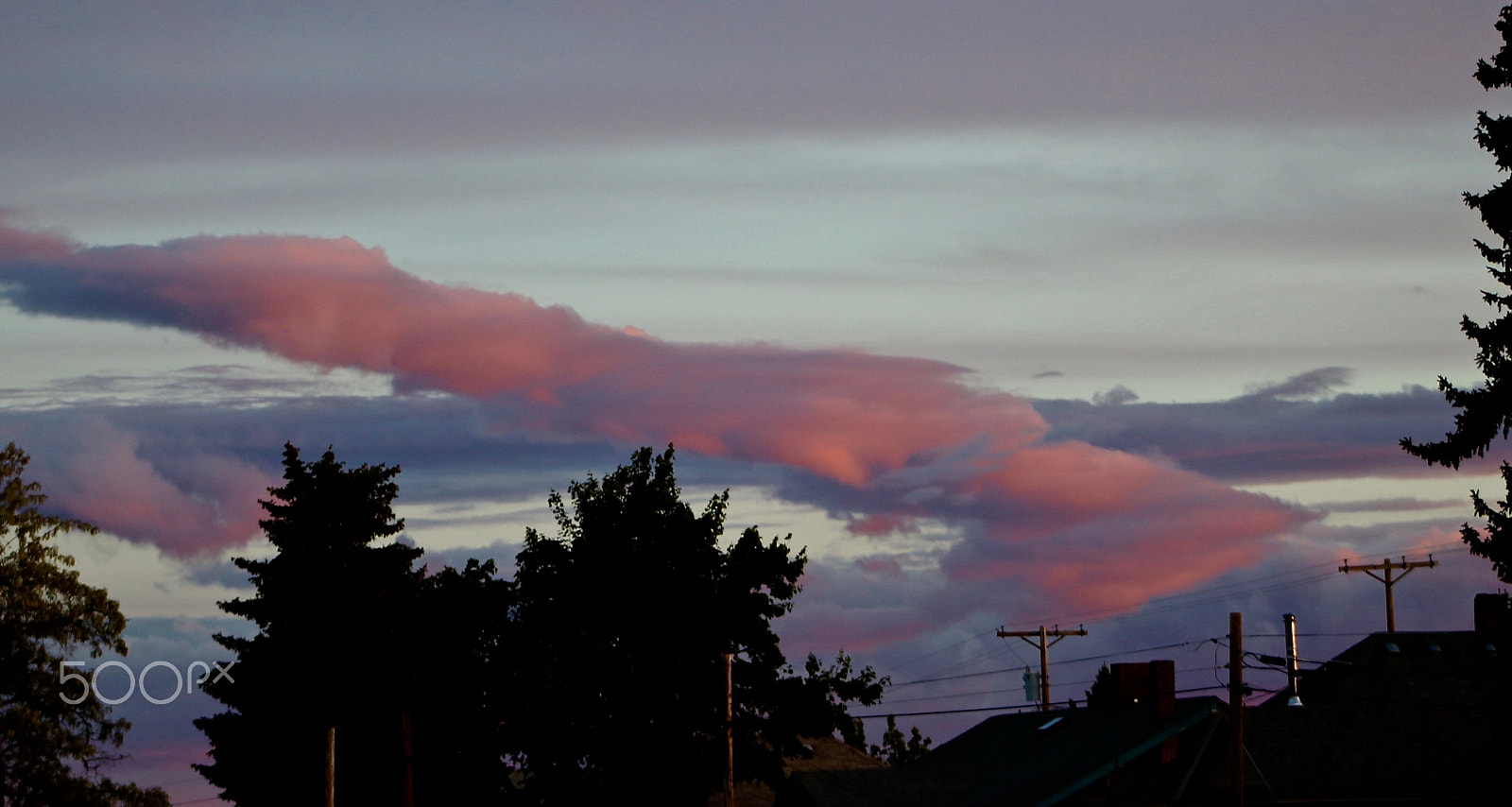 EF75-300mm f/4-5.6 sample photo. Pink clouds photography