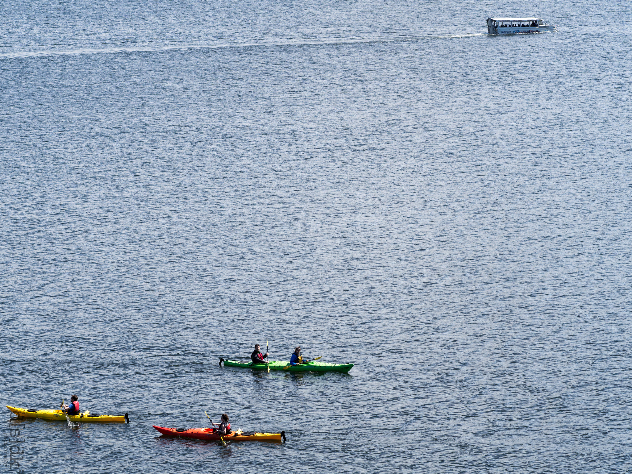 Olympus OM-D E-M5 + Olympus M.Zuiko Digital ED 75mm F1.8 sample photo. Kayaks photography