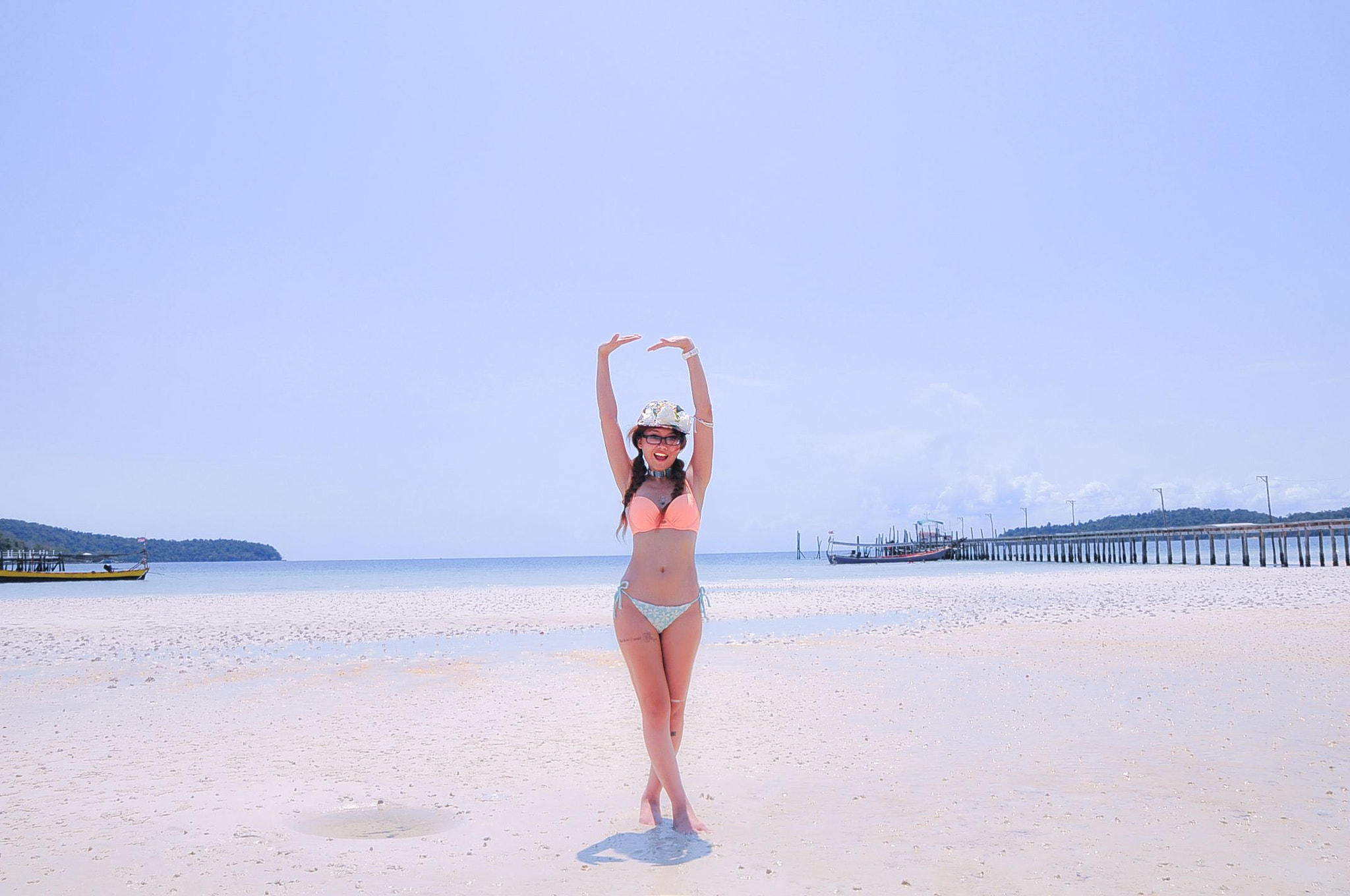 Nikon D300 + Sigma 18-50mm F2.8 EX DC Macro sample photo. Amazing koh rong samloem island photography