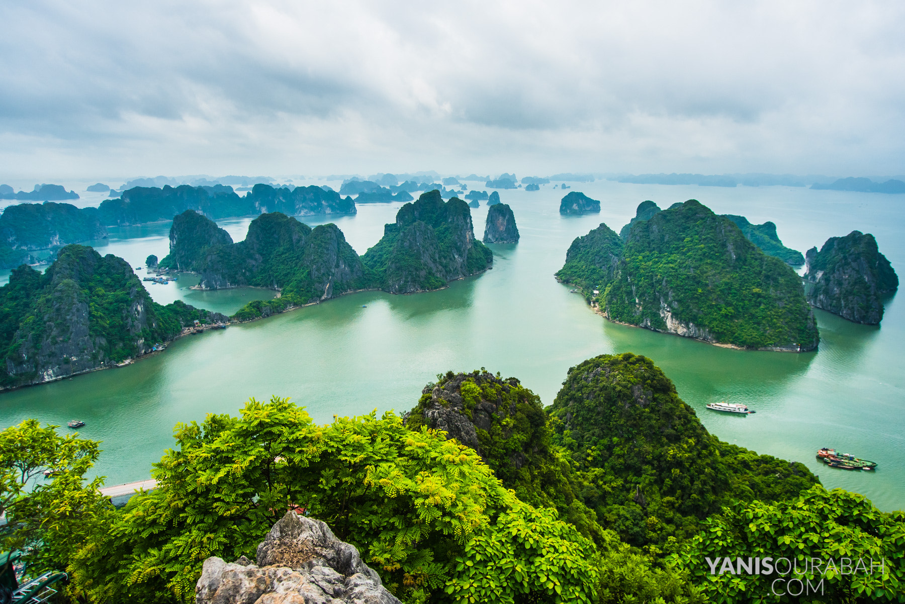 Nikon D750 + Sigma 18-35mm F3.5-4.5 Aspherical sample photo. Halong bay from hon gai top! photography