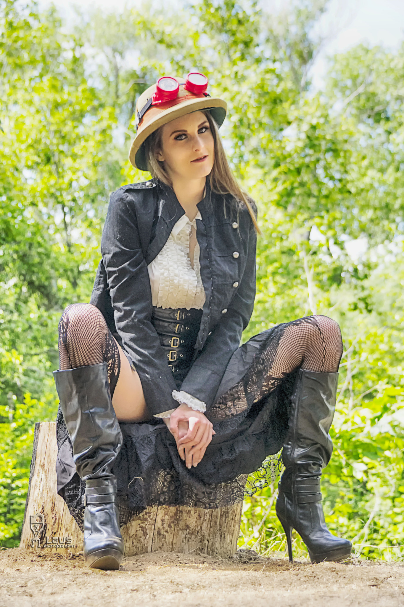 Sony DT 18-250mm F3.5-6.3 sample photo. Steam punk photography