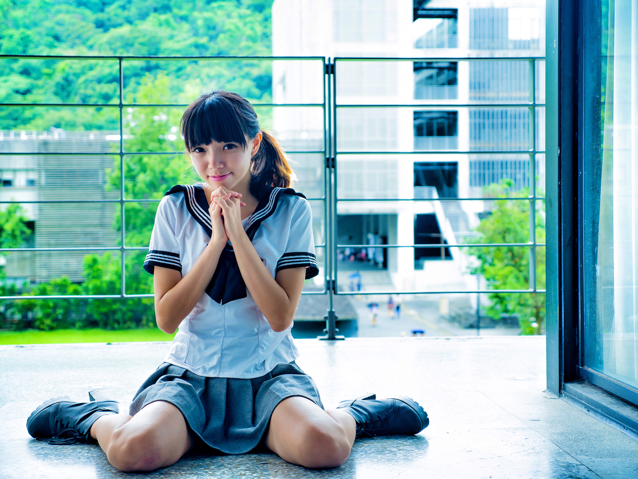 Panasonic Lumix G X Vario 12-35mm F2.8 ASPH Power OIS sample photo. Prayer photography